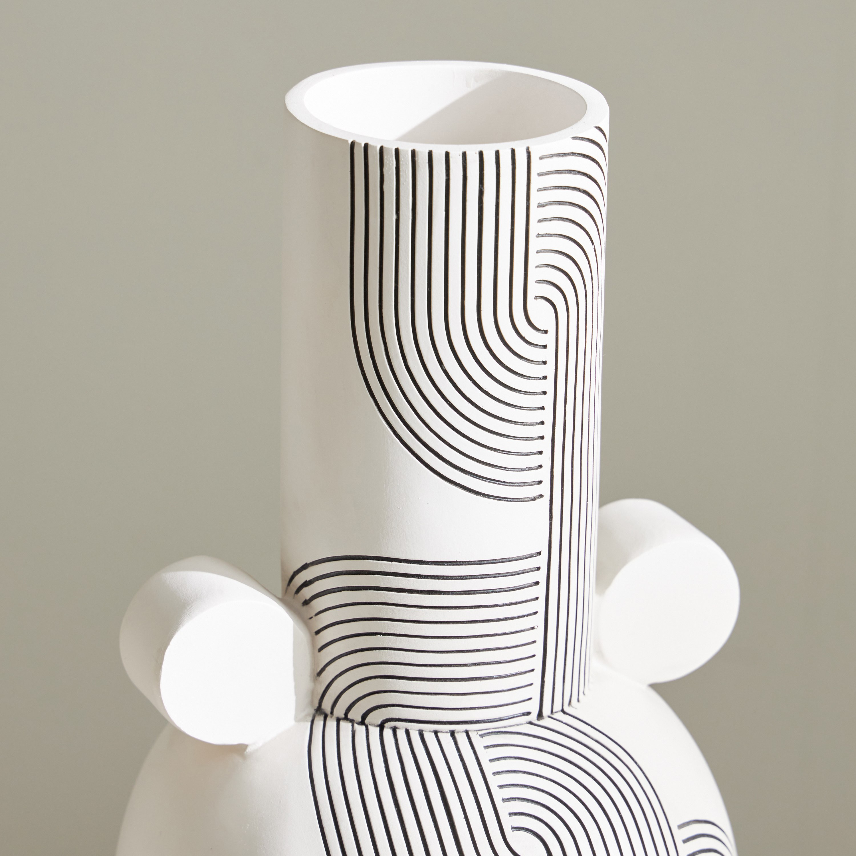 مزهرية إيزي إسكيب من ريك - 18x18x32 سم-hbxbedroom-decorandaccessories-vases-image-3