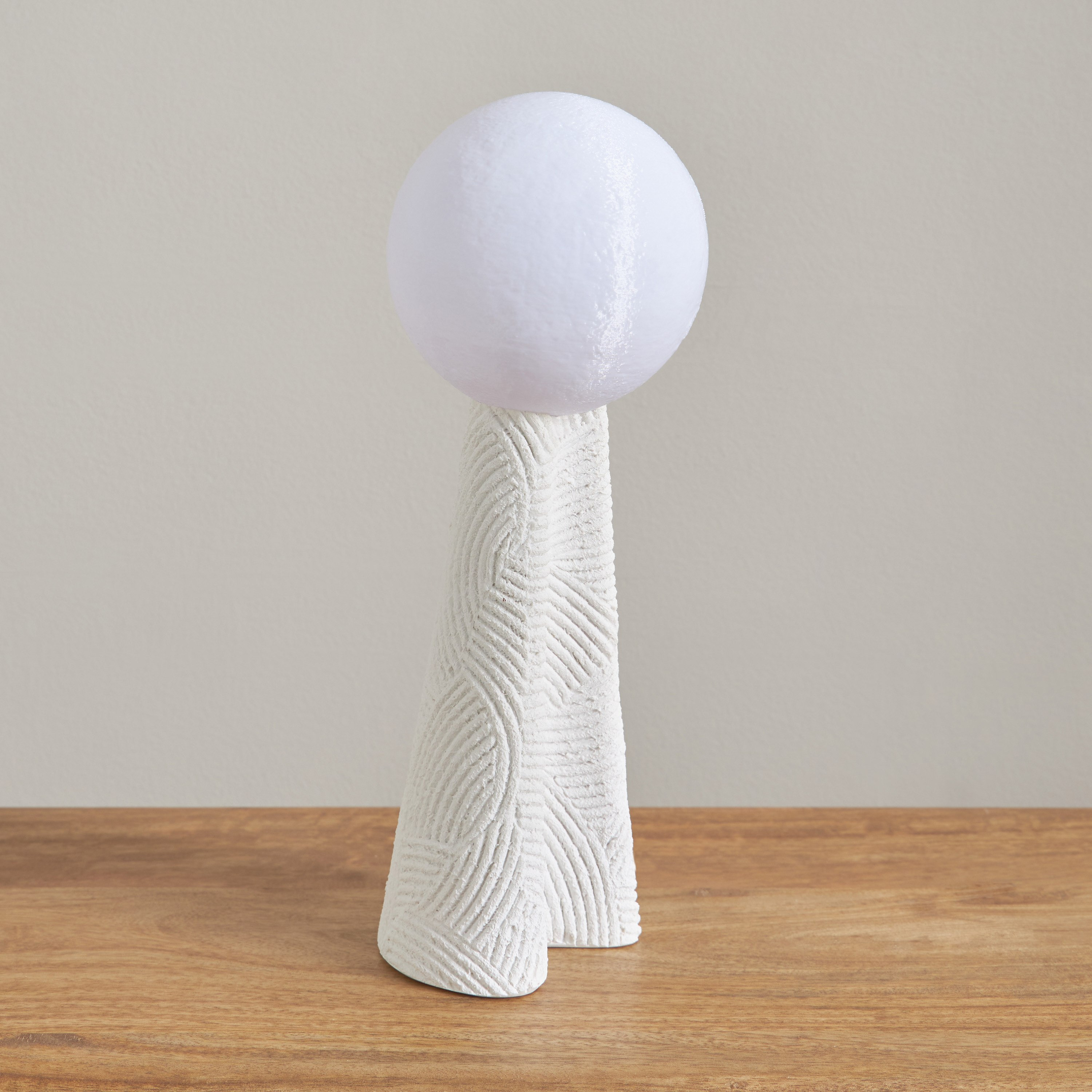 مصباح طاولة يعمل بـ يو إس بي أدلر من ريك - 11x12x30 سم-hbxbedroom-lighting-tablelamps-image-1