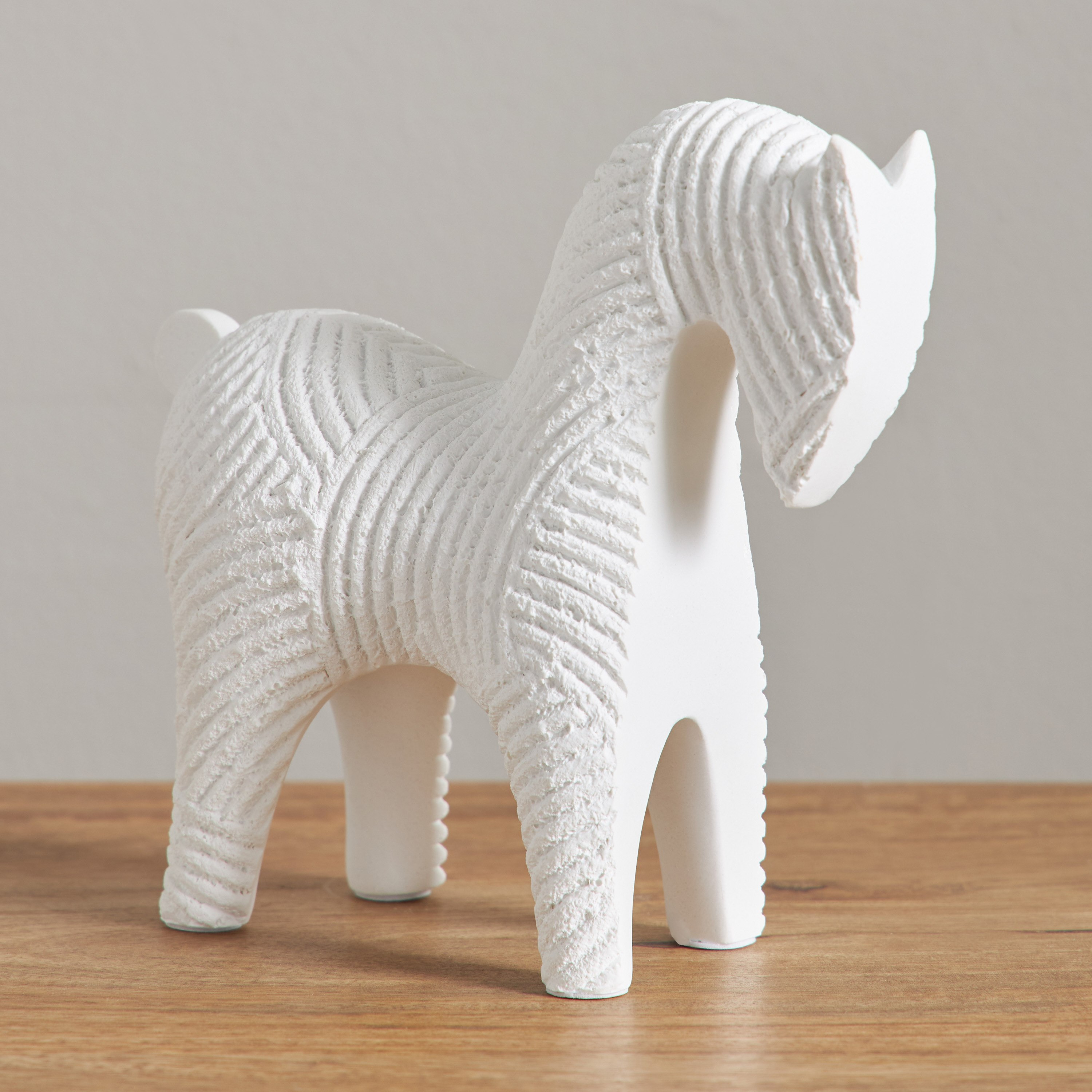 Ric Easy Escape Horse Decor - 20.5x8x15 cm-hbxhomeware-homedecor-figurinesandornaments-image-1