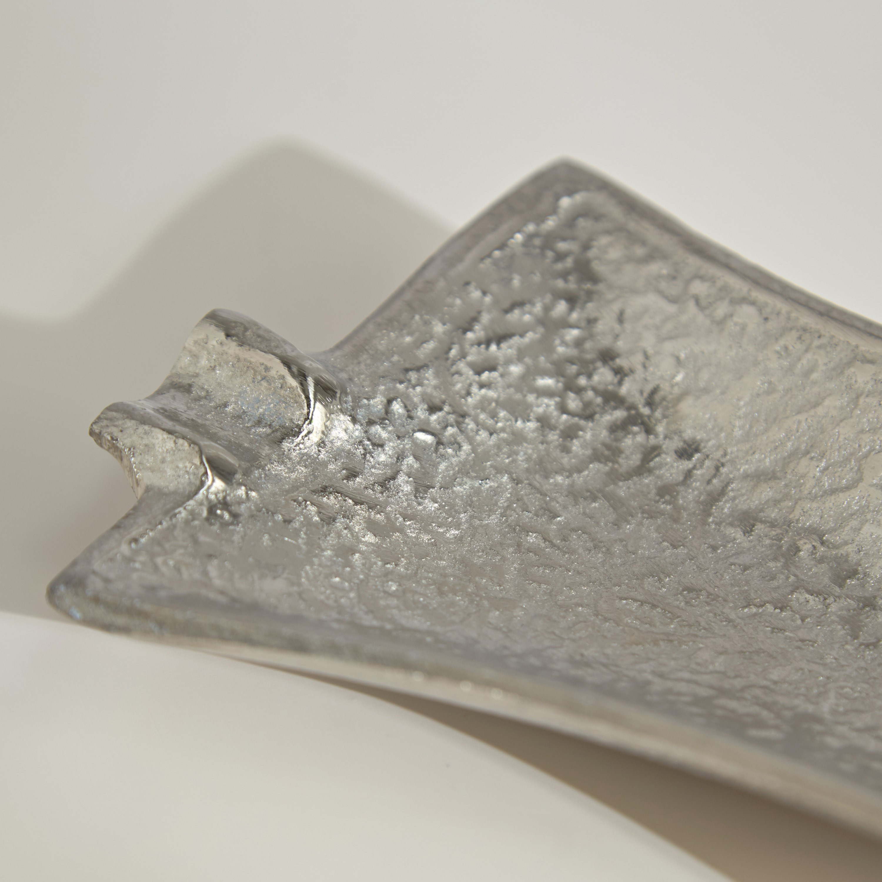 صحن ديكور ألومنيوم من ريك - 15x9x2 سم-hbxhomeware-hbxdecorandfurnishings-image-3
