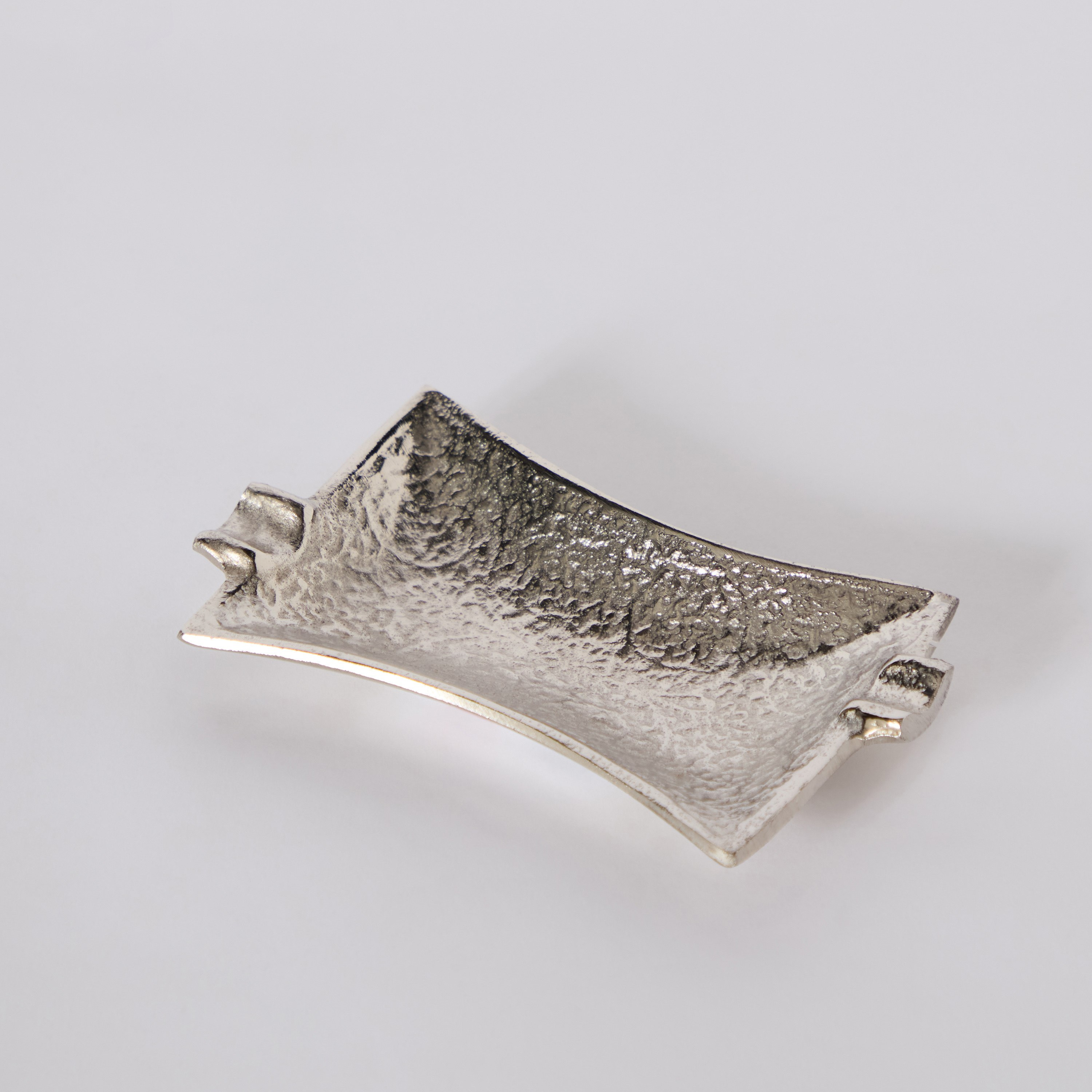 صحن ديكور ألومنيوم من ريك - 15x9x2 سم-hbxhomeware-hbxdecorandfurnishings-image-5