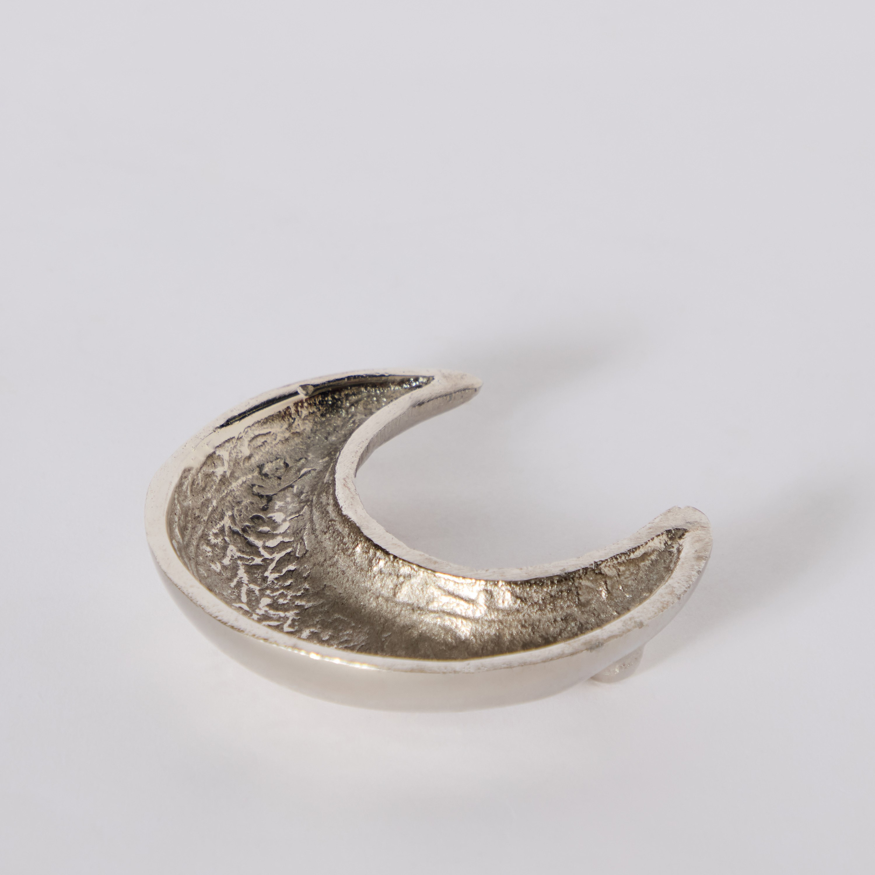 صحن ديكور ألومنيوم من ريك - 10x9x2 سم-hbxhomeware-hbxdecorandfurnishings-image-5
