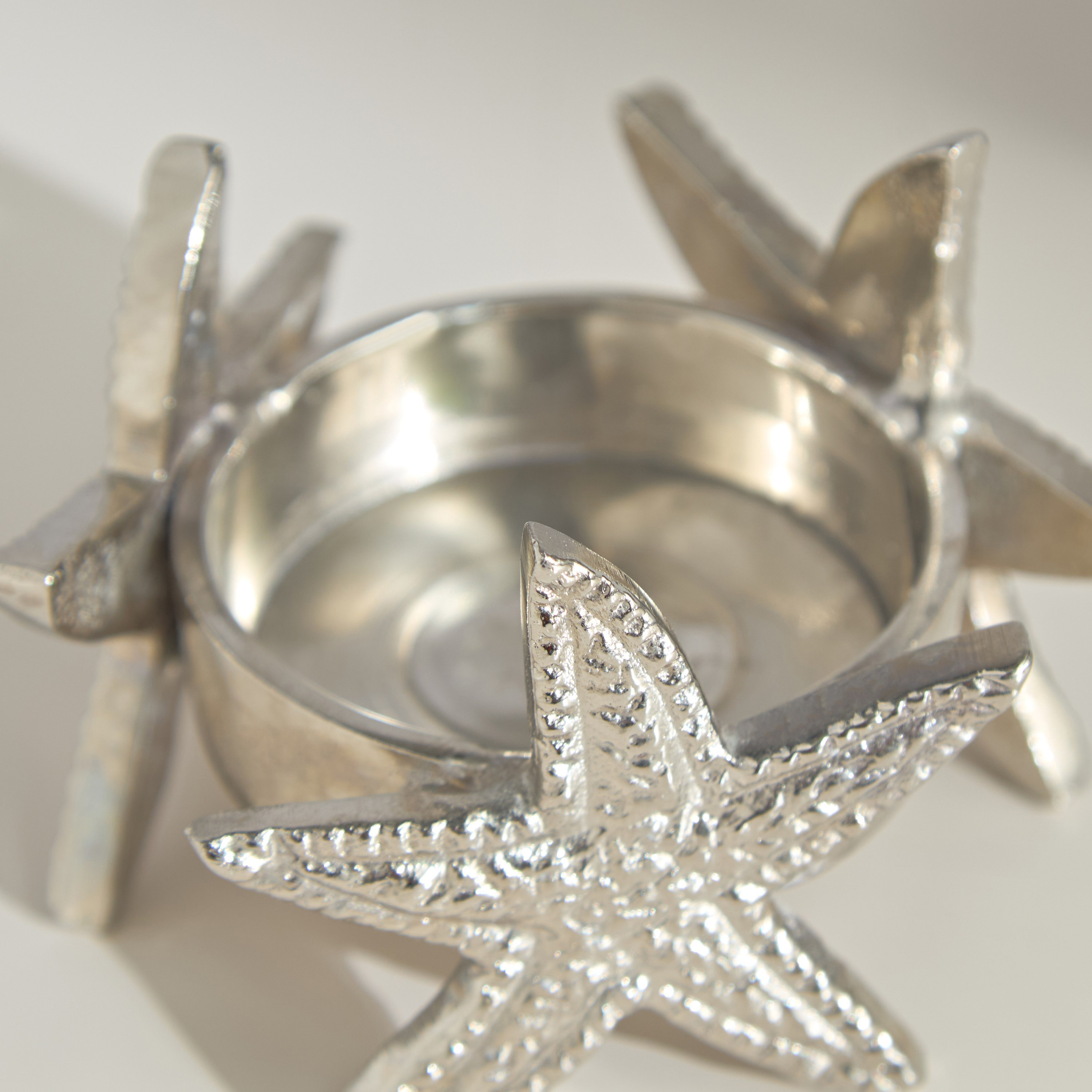 Rick Aluminum Star Tealight Candleholder- 7x7x6 cm-PROMO_HB_AE_B2G2_011025-image-3