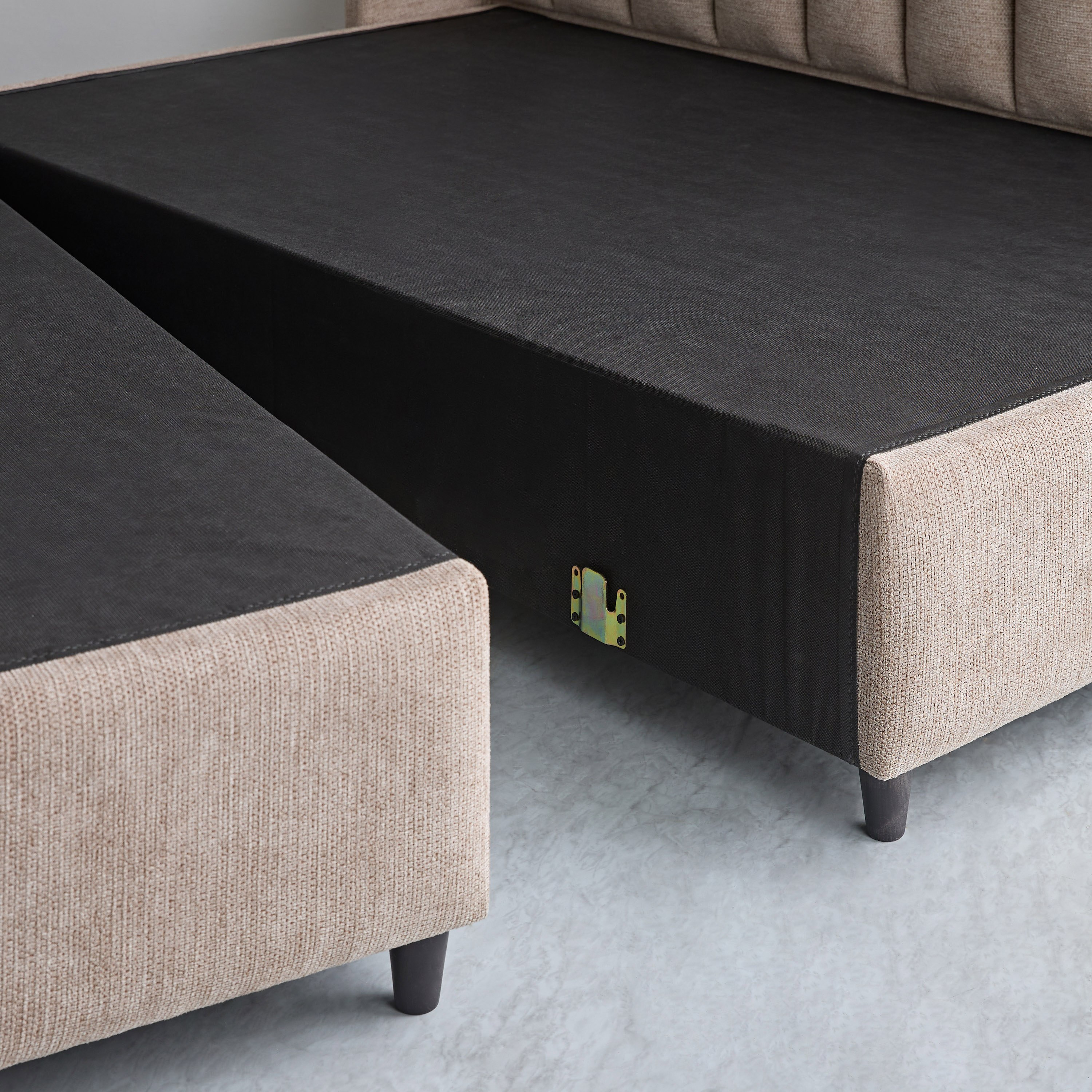 سرير كوين منجد من ماين لويس - 150x200 سم-hbxbedroom-bedsandbedsets-beds-queen-image-7