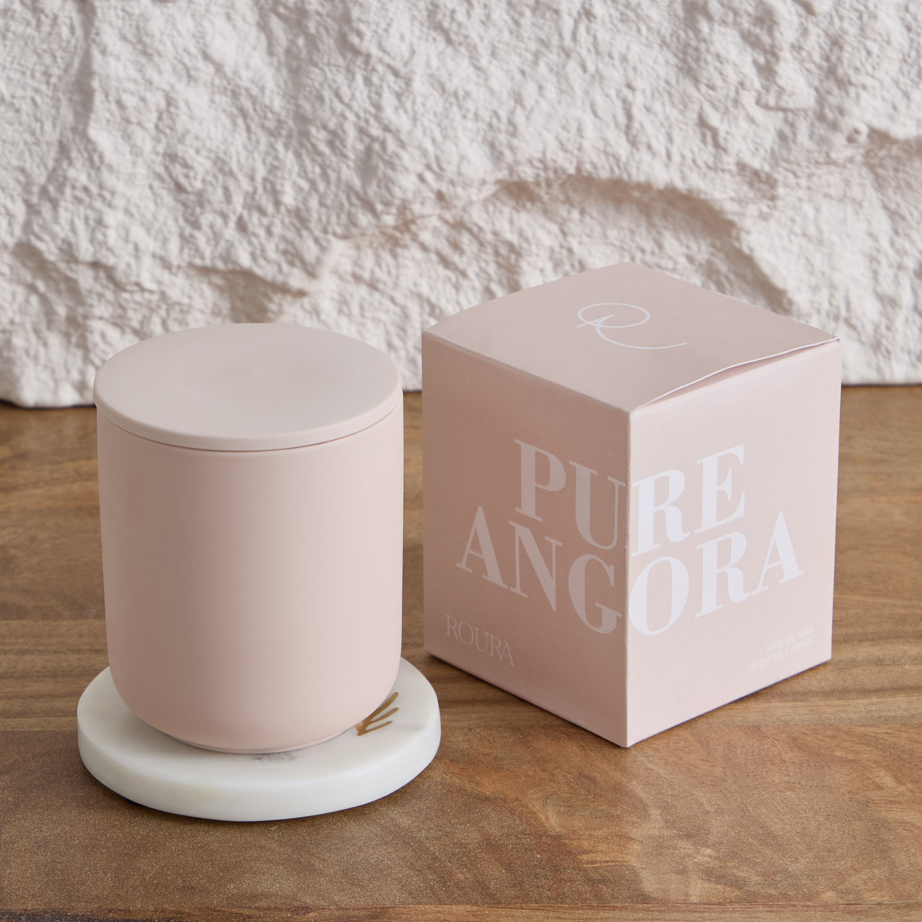 جرّة شموع من السيراميك الفاخر بيور أنجورا من رورا - 250 جم-hbxlivingroom-decorandaccessories-candles-image-4