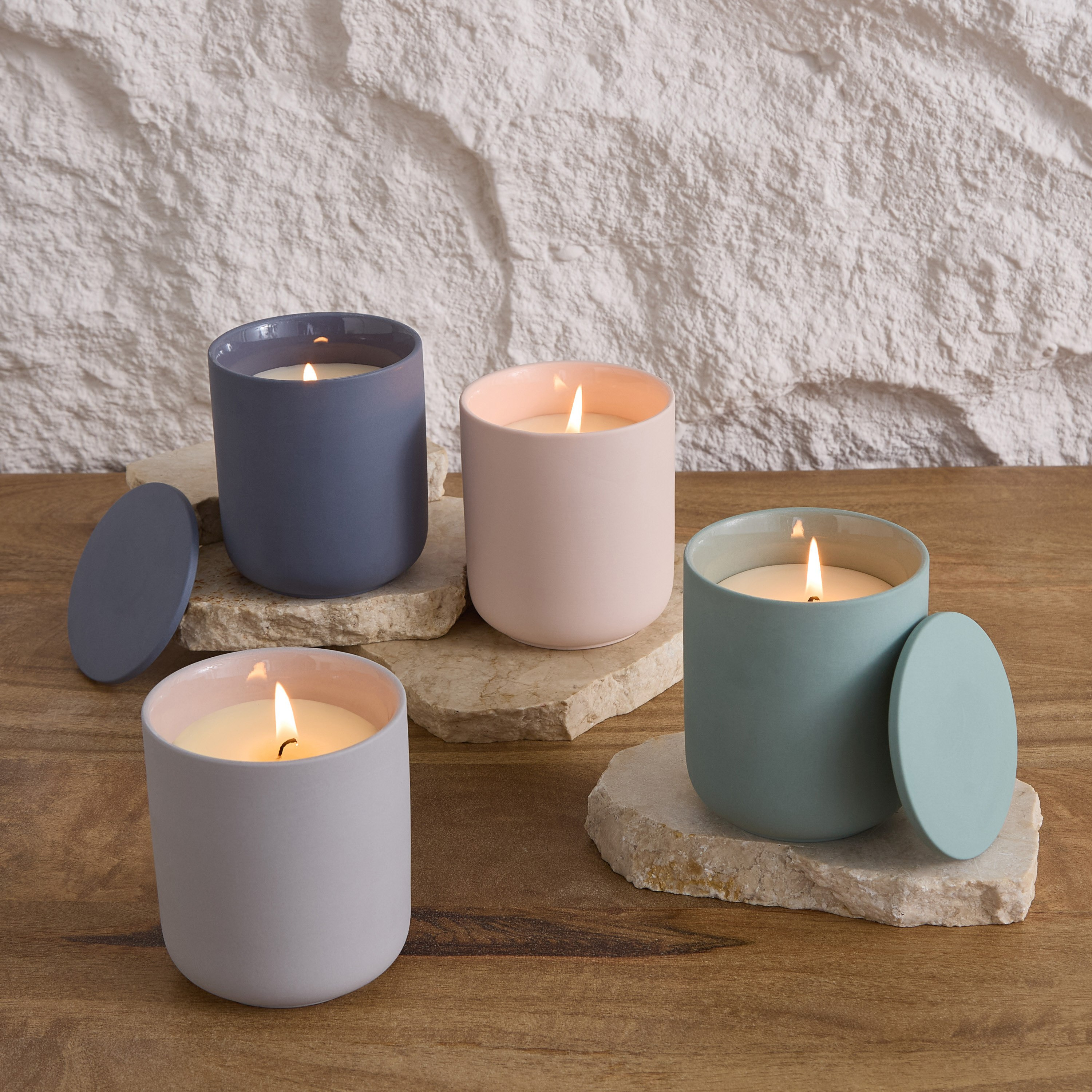 جرّة شموع من السيراميك الفاخر سبلايم فيلفيت من رورا - 250 جم-hbxlivingroom-decorandaccessories-candles-image-5