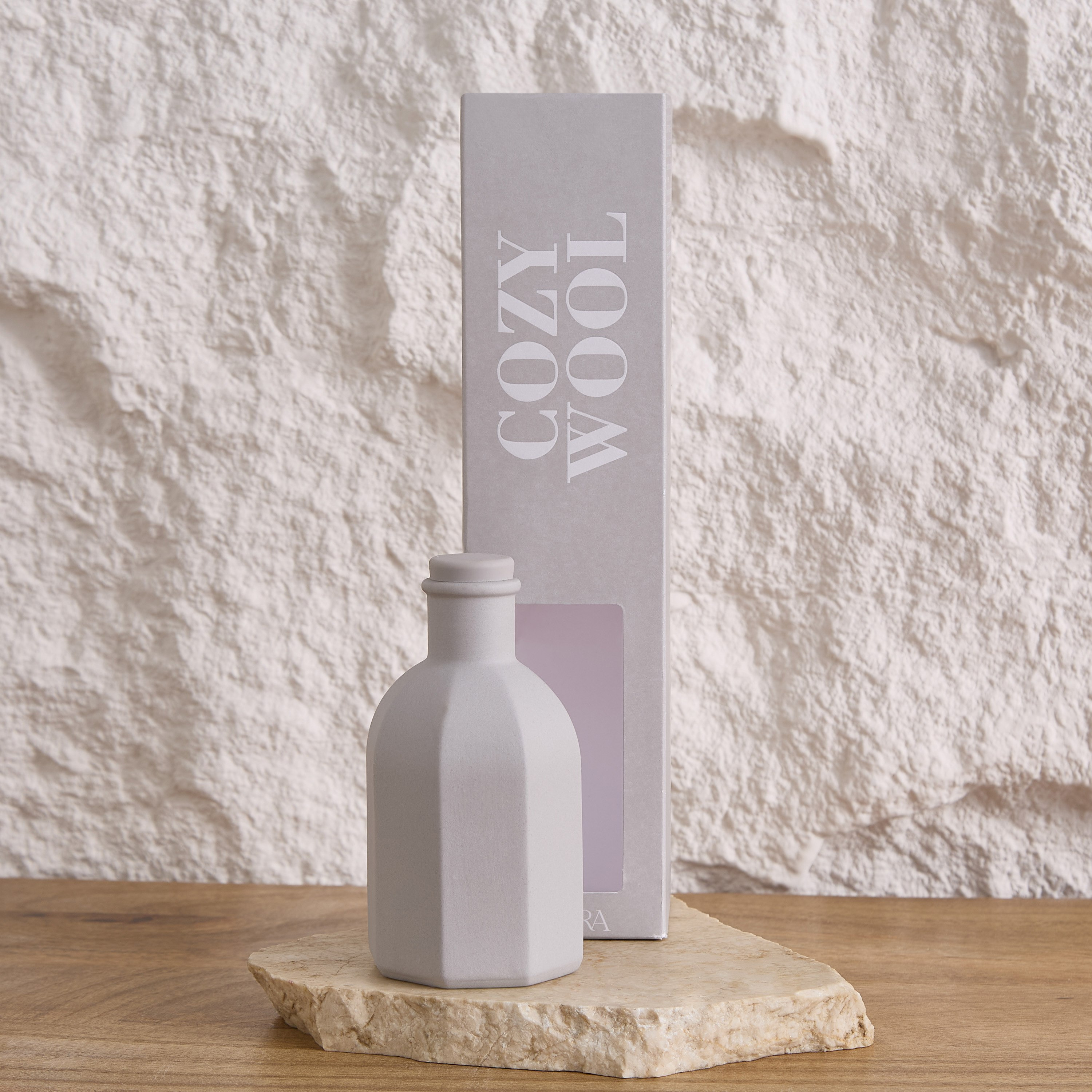 موزع عطور من السيراميك الفاخر بأعواد خشبية كوزي وول من رورا - 200 مل-PROMO_HB_AE_B2G2_011025-image-2