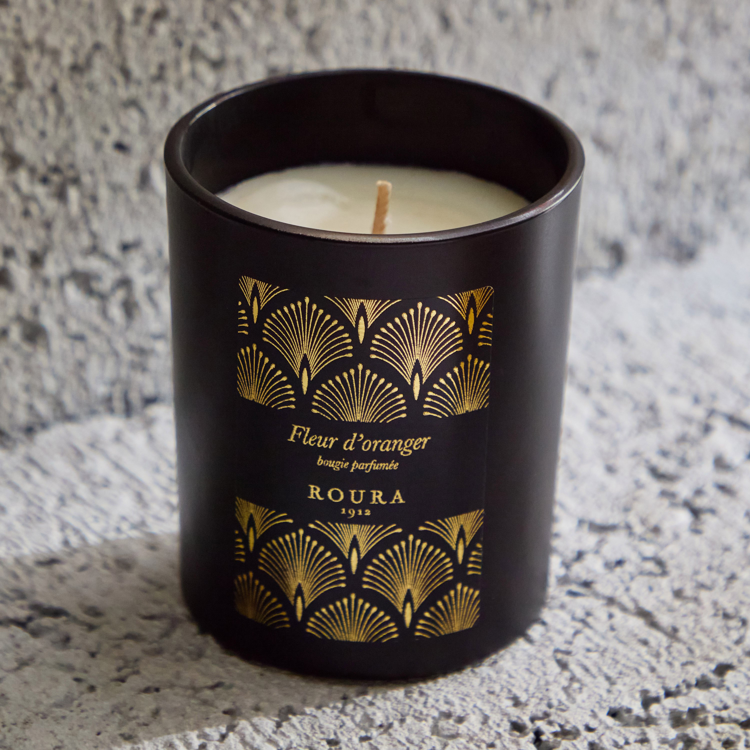 جرّة شموع إسبانية برائحة زهر البرتقال أرابيان نايتس من رورا - 130 جم-hbxlivingroom-decorandaccessories-candles-image-1