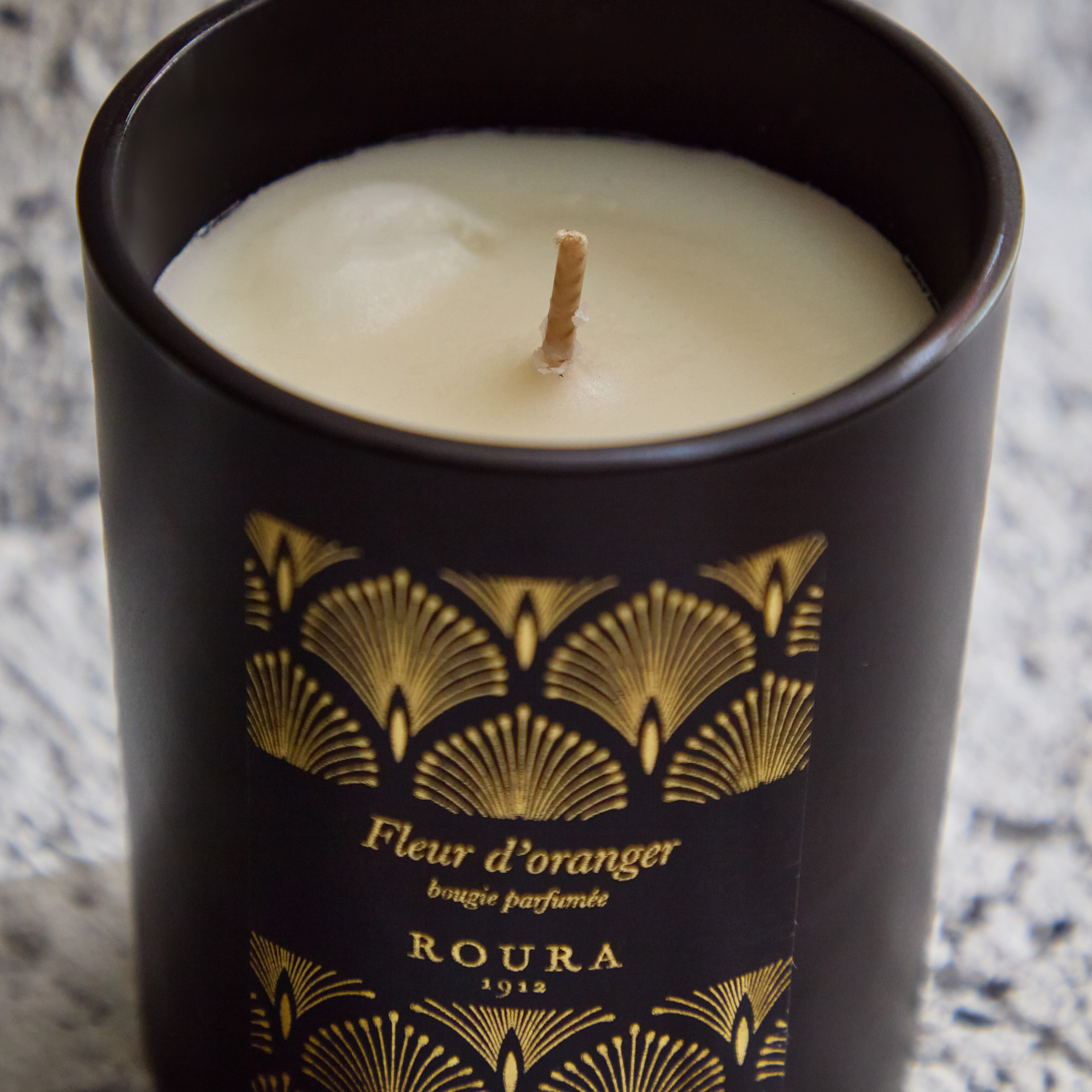 جرّة شموع إسبانية برائحة زهر البرتقال أرابيان نايتس من رورا - 130 جم-hbxlivingroom-decorandaccessories-candles-image-3