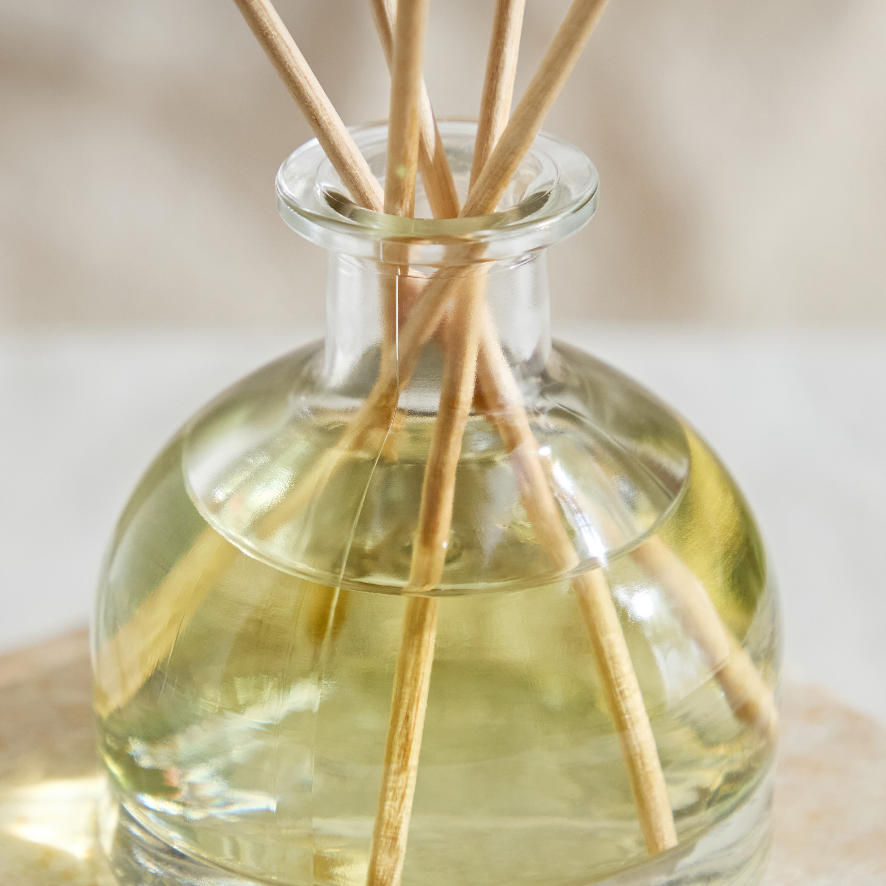 موزع عطور إسباني بأعواد خشبية ماونتن من رورا - 100 مل-PROMO_HB_AE_B2G2_011025-image-3