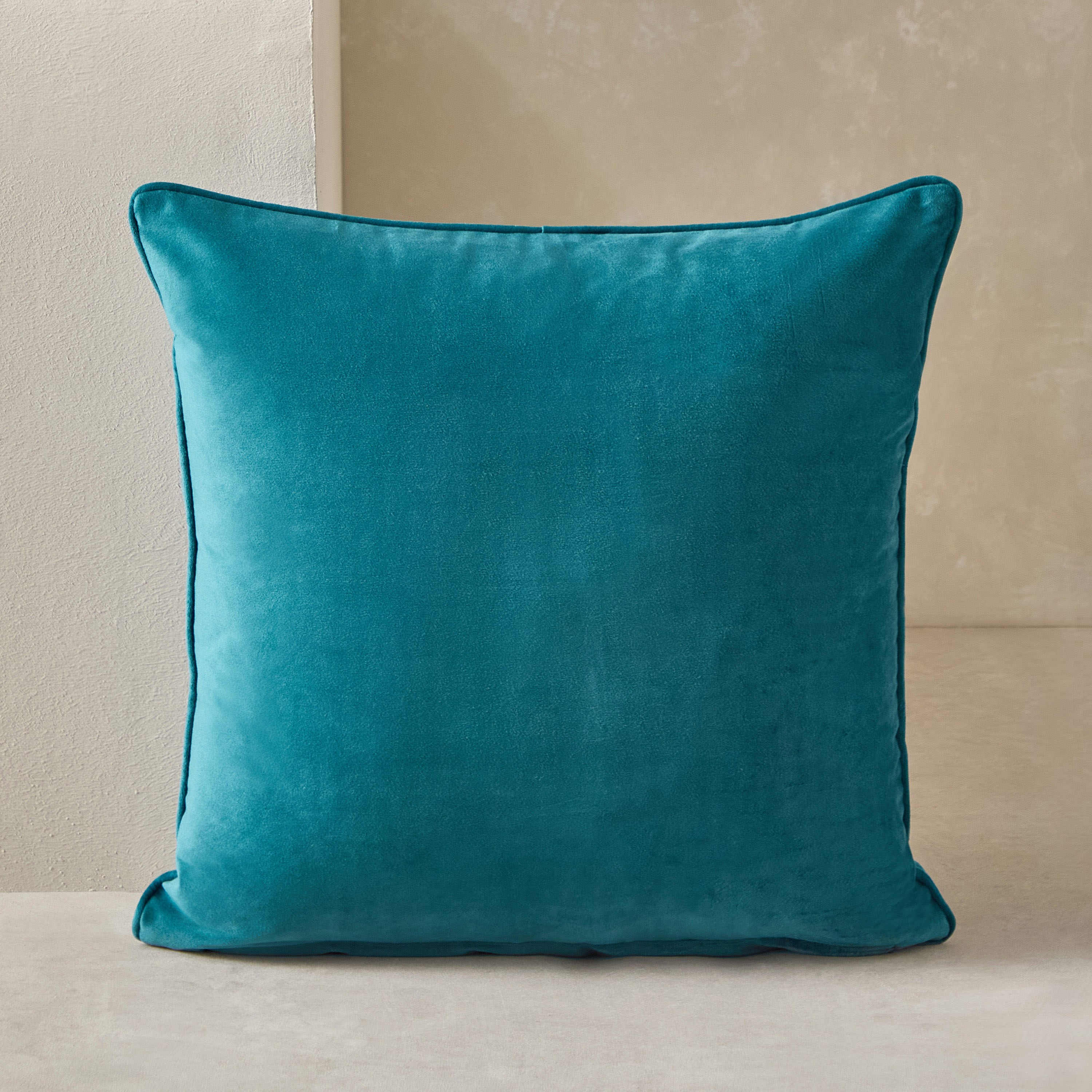 غطاء وسادة مخملية من دوف - 45x45 سم-hbxhomeware-hbxbedroom-image-1