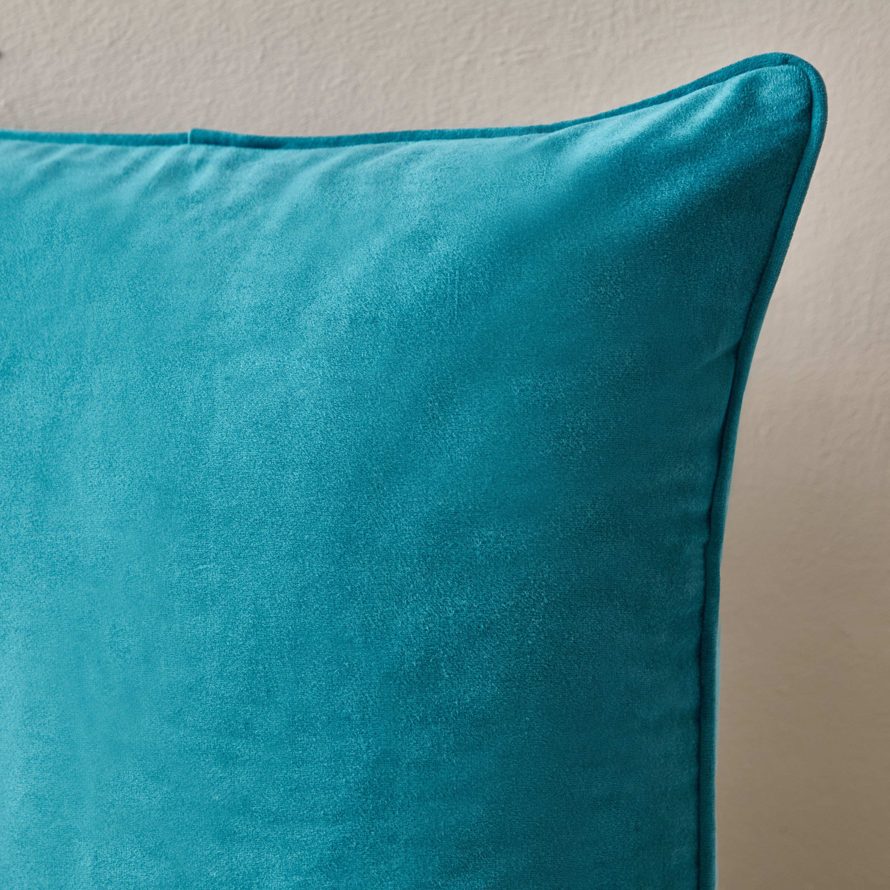 وسادة محشوة من دوف - 65x65 سم-hbxhomeware-hbxbedroom-image-2