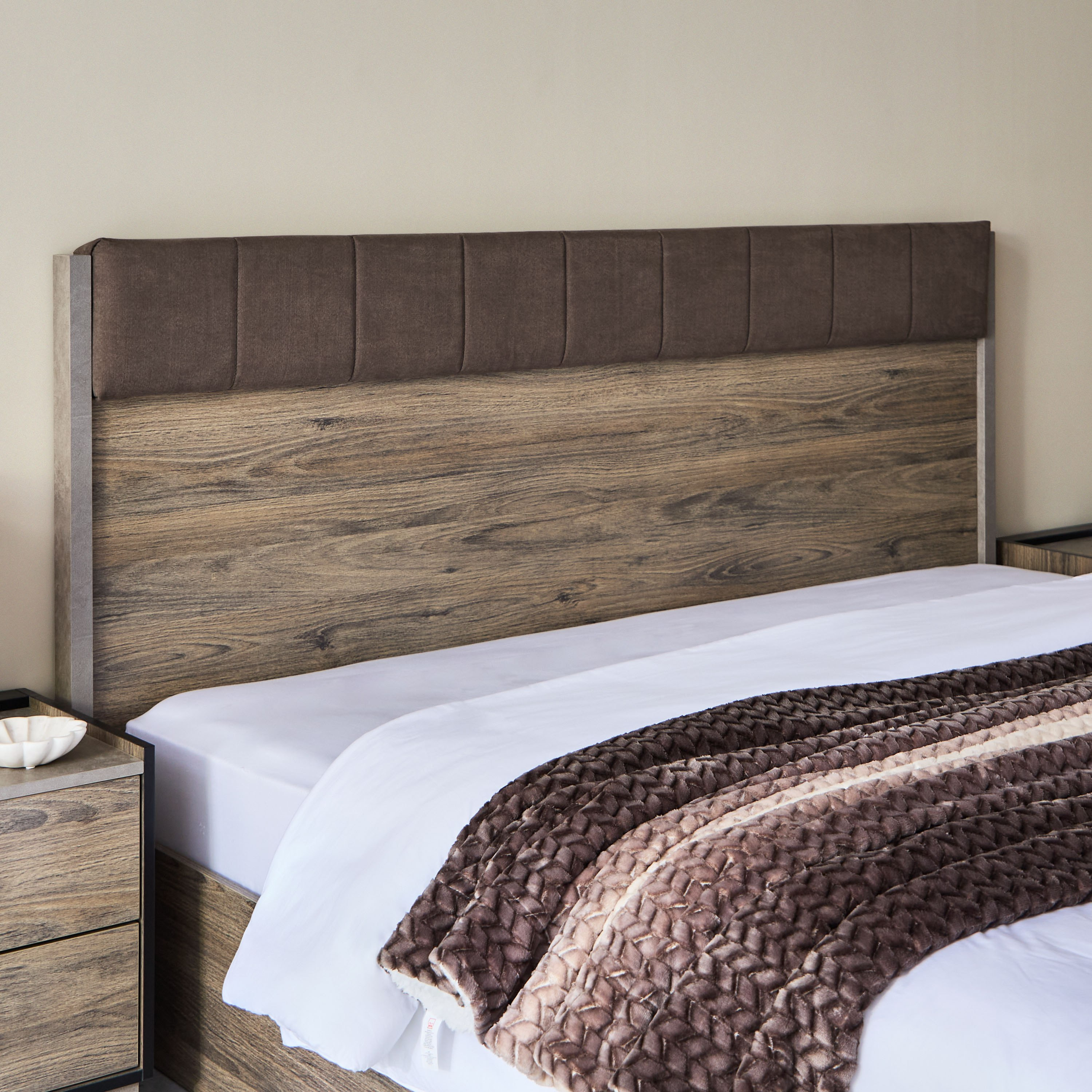 طقم غرفة نوم كينج 5 قطع من أوروبا - 180x200 سم-hbxbedroom-bedsandbedsets-bedroomsets-king-image-3