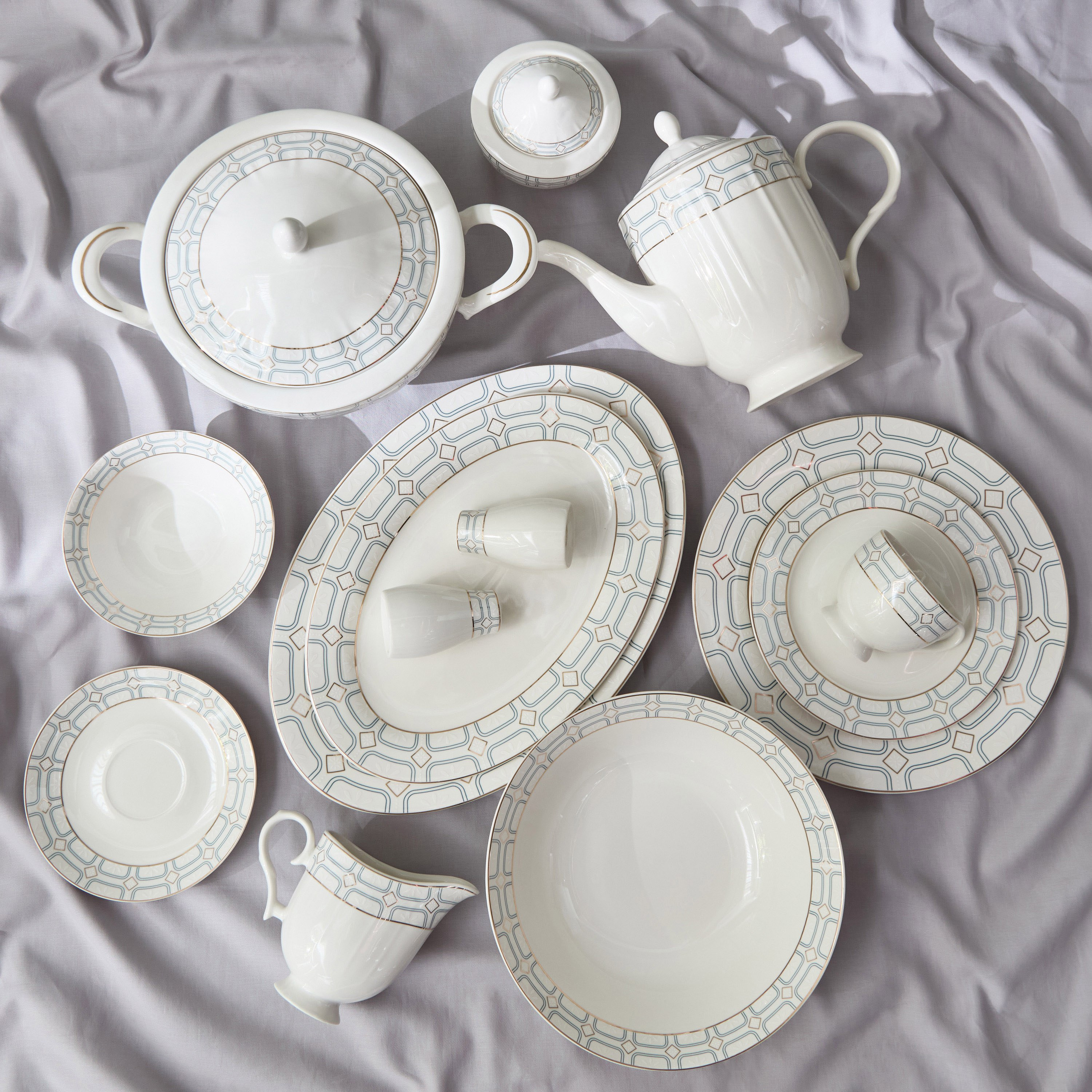 طقم عشاء 60 قطعة من الخزف الصيني الجديد من فيستا - 8 أشخاص-hbxhomeware-hbxkitchen-image-2