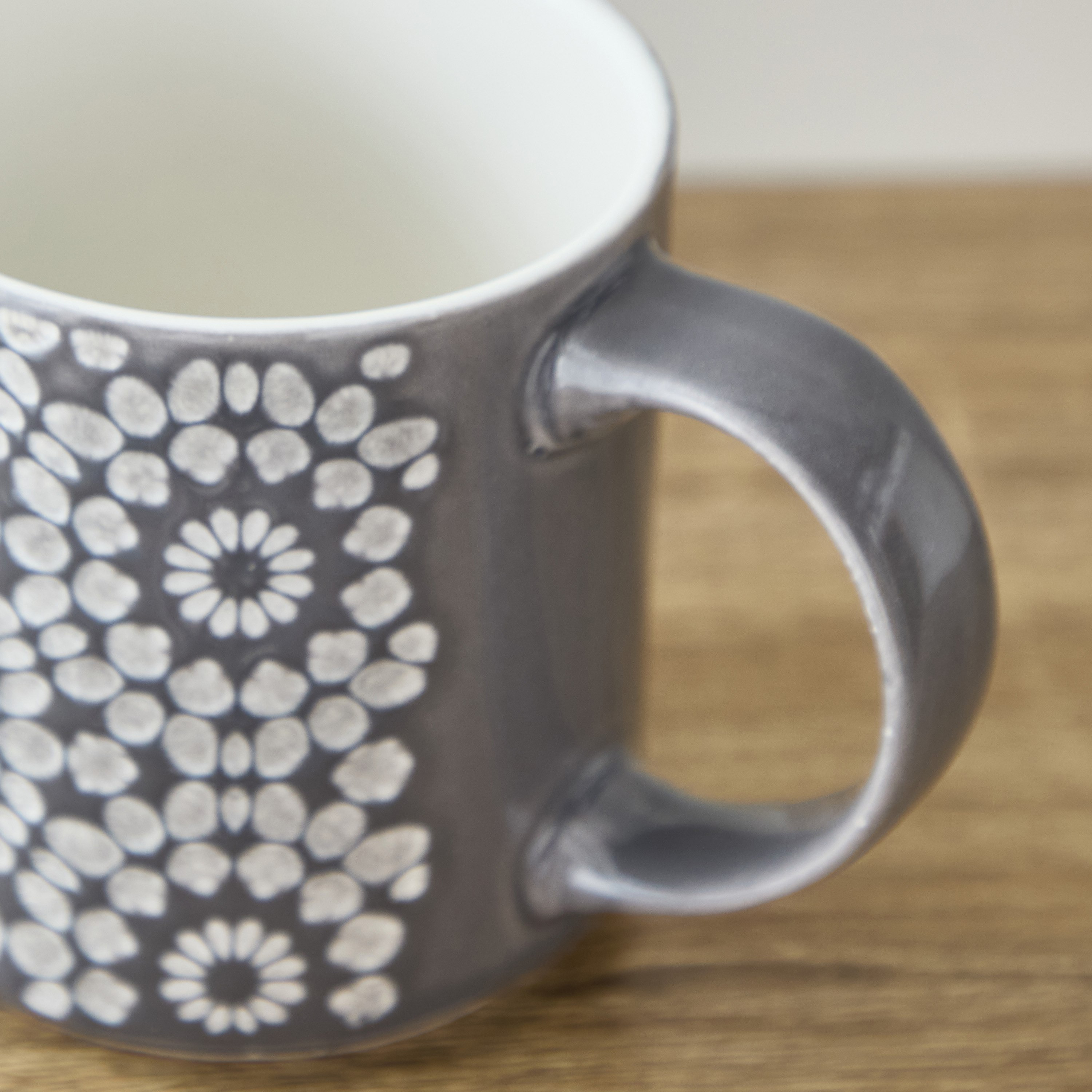 Noir Mug - 310 ml-hbxhomeware-hbxkitchen-image-3