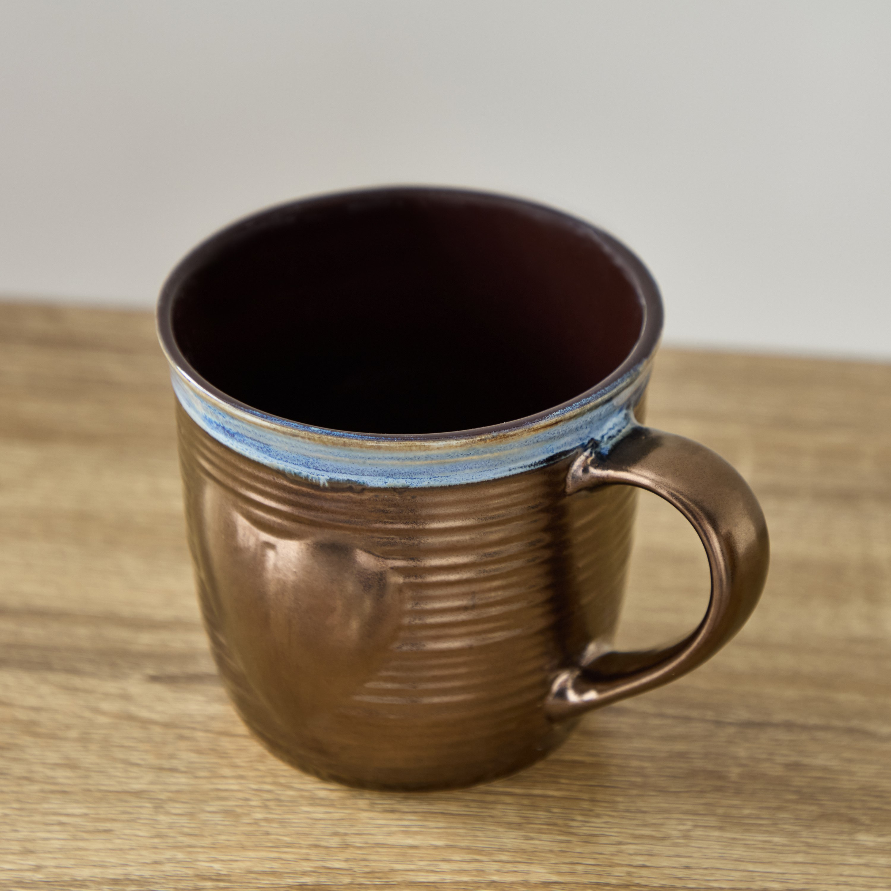 مج بلمسة تشطيب ميتاليك من نوير - 450 مل-hbxhomeware-diningandtabletop-coffeeandteasets-image-2