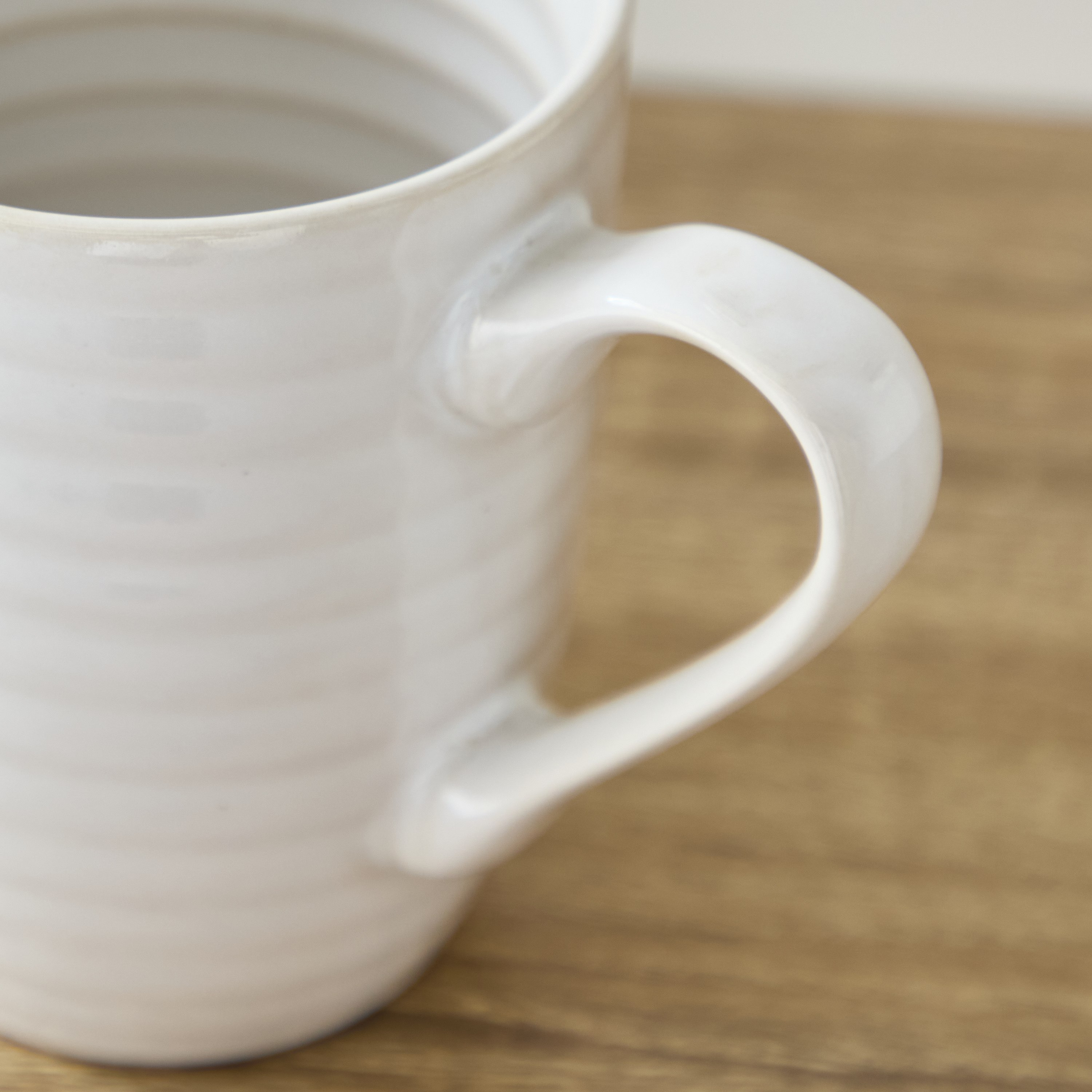 مج بمقبض منحني من نوير - 500 مل-hbxhomeware-hbxkitchen-image-3