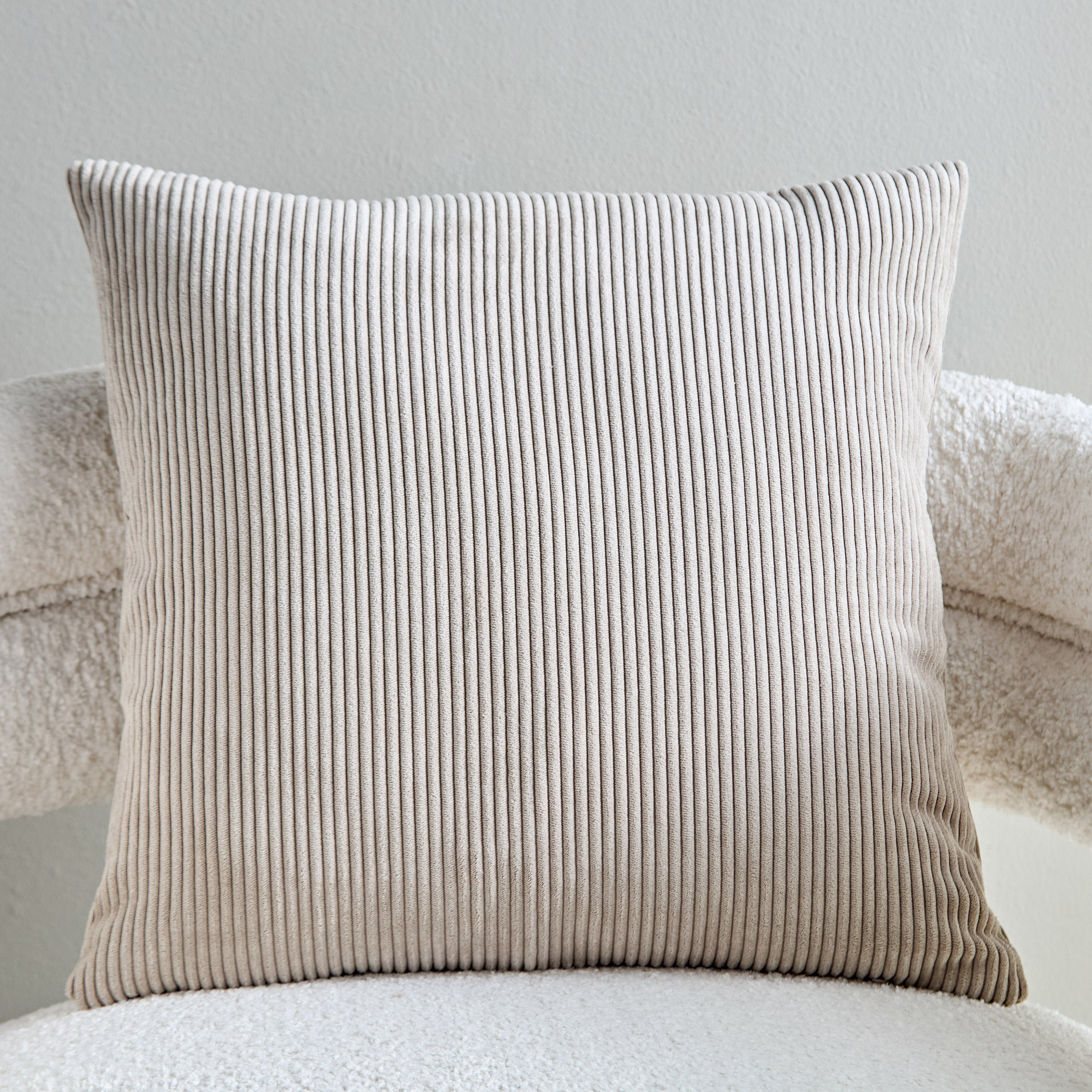 VelvetEase Corduroy Cushion Cover - 45x45 cm-hbxhomeware-cushionsandcovers-cushioncovers-image-1