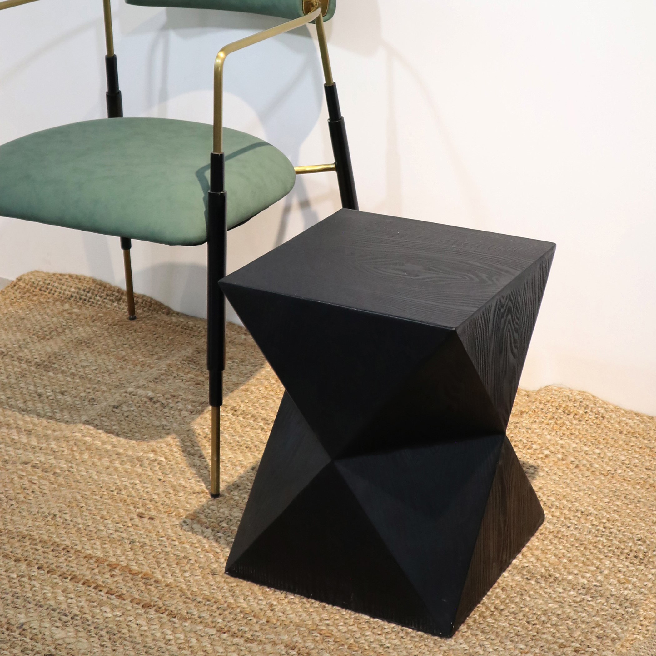 Bonnie Polyresin Accent Table-hbxfurniture-livingroom-endtables-image-1
