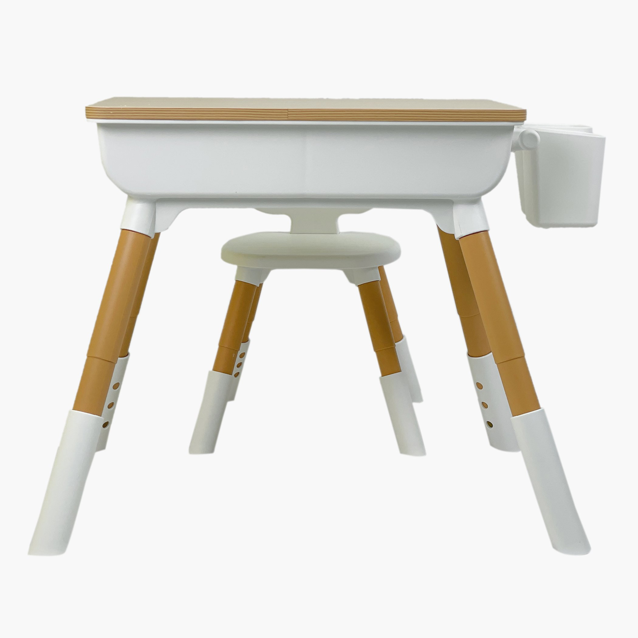 طاولة دراسة مع كرسي من آيريس بوما-hbxfurniture-desks-image-3