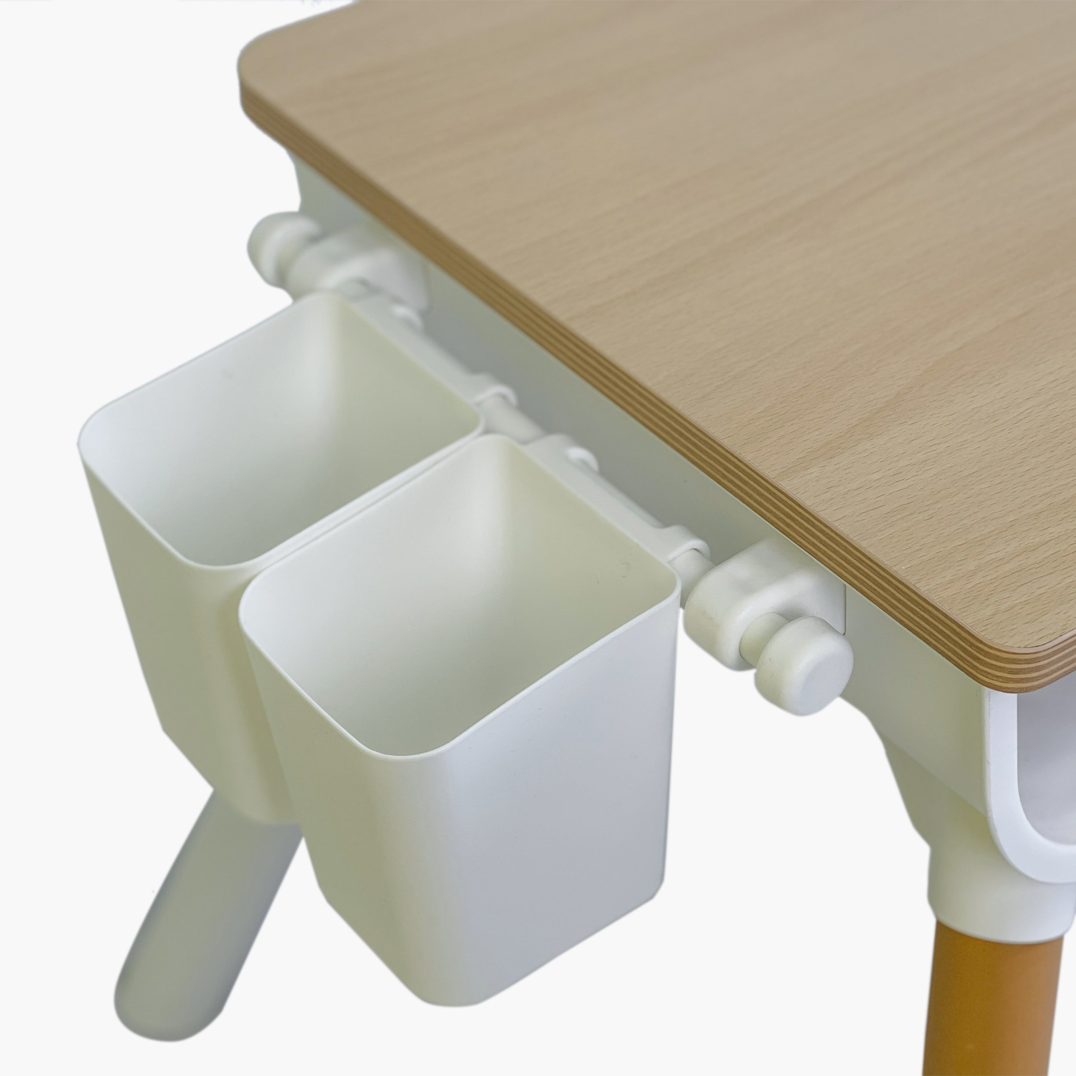 طاولة دراسة مع كرسي من آيريس بوما-hbxfurniture-desks-image-10