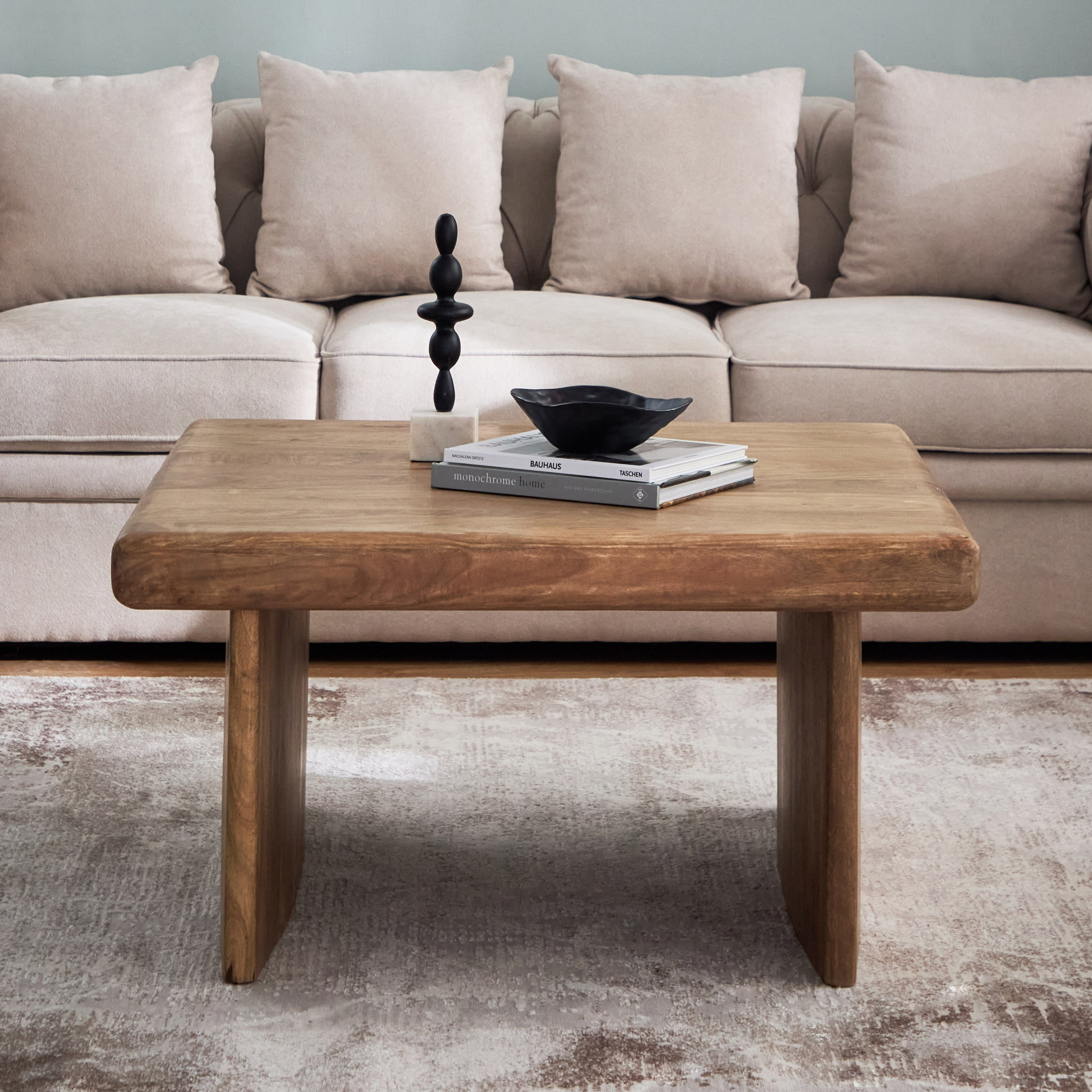 طاولة قهوة من الخشب الصلب - كلايتون من كافون-PROMO_HB_UAE_THRESHOLD_Furniture_020426-image-2