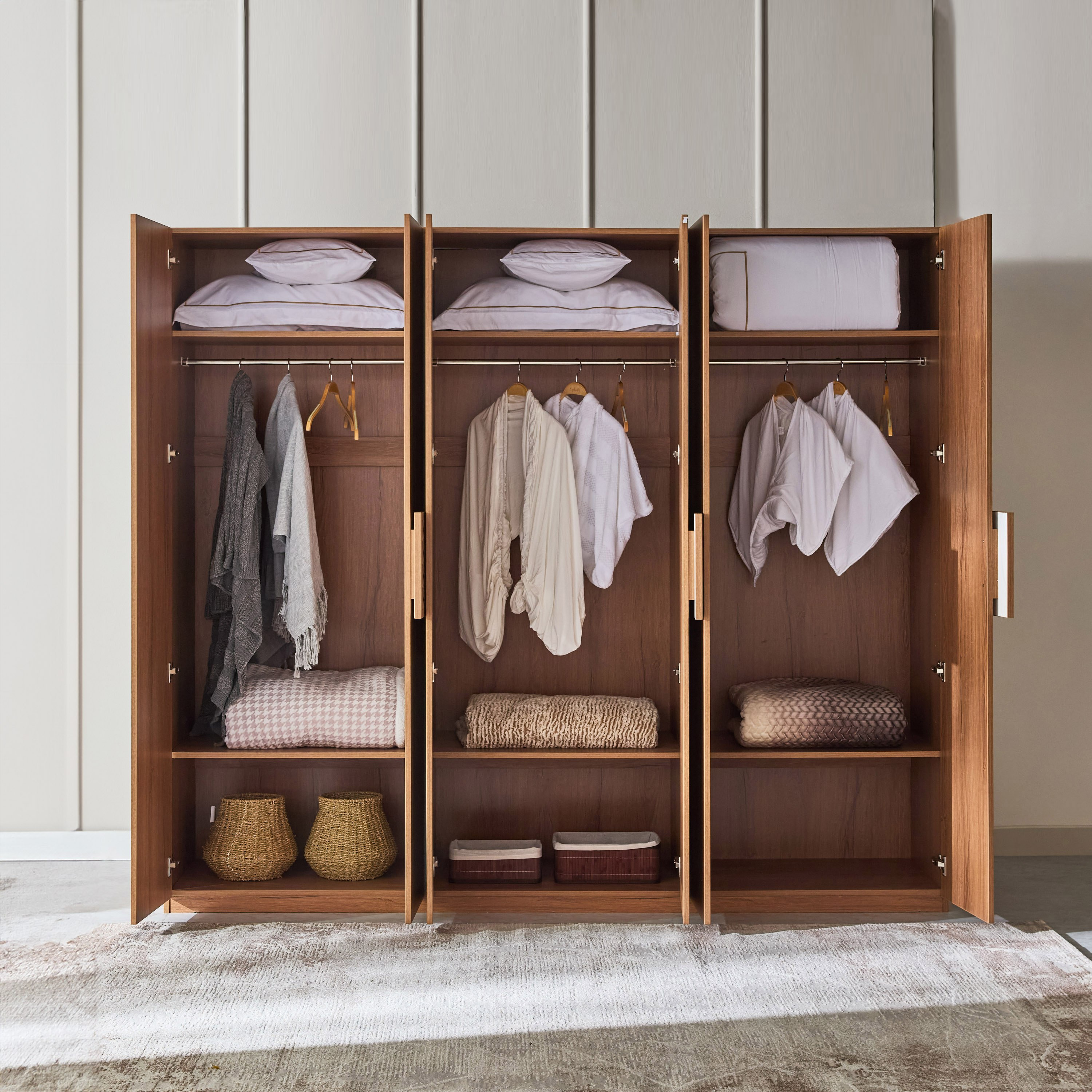 خزانة ملابس بمرآة بـ6 أبواب من هيرشيز نيو-hbxfurniture-wardrobes-image-3