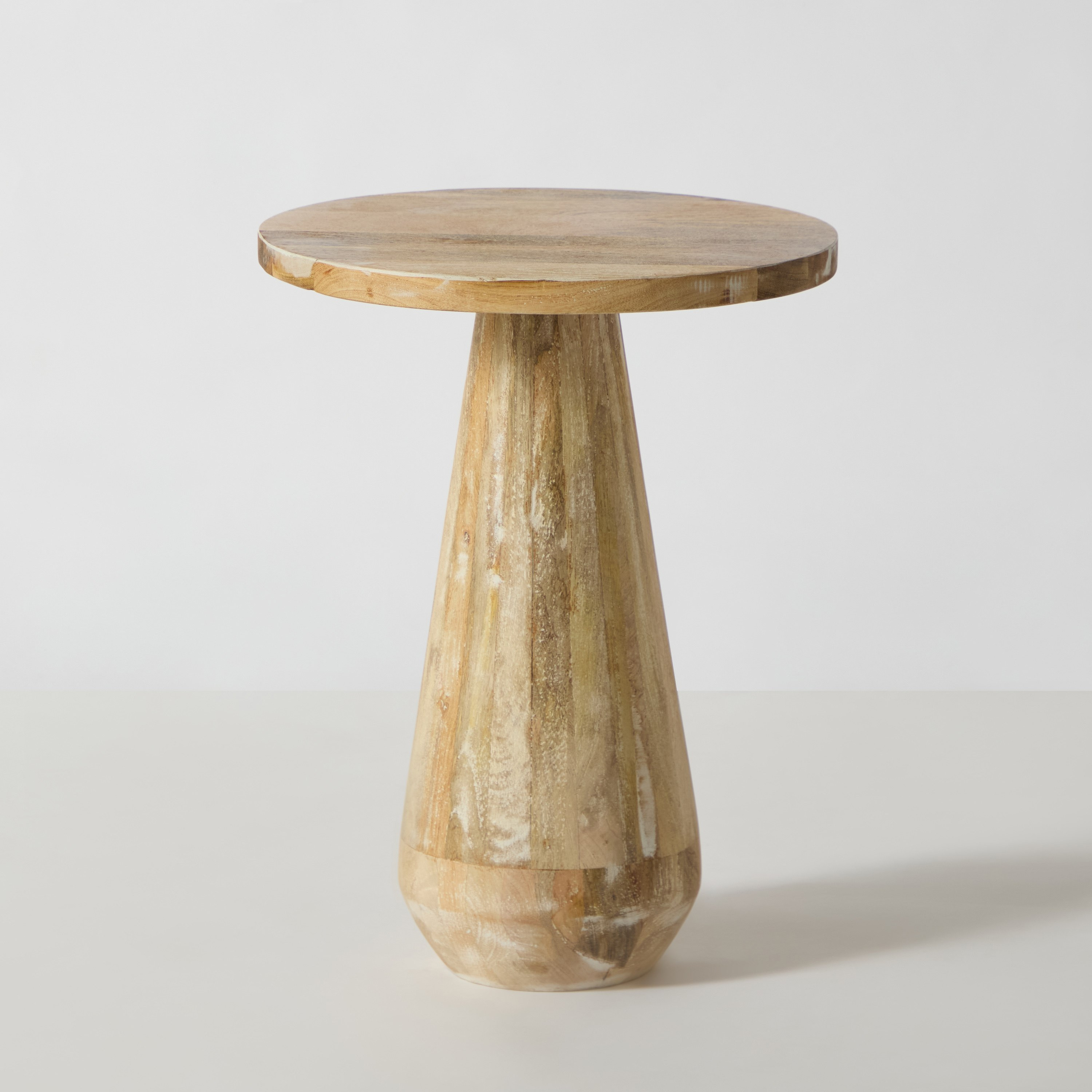 طاولة جانبية مستديرة من الخشب الصلب - أدانة من فيندرا-hbxfurniture-livingroom-endtables-image-6