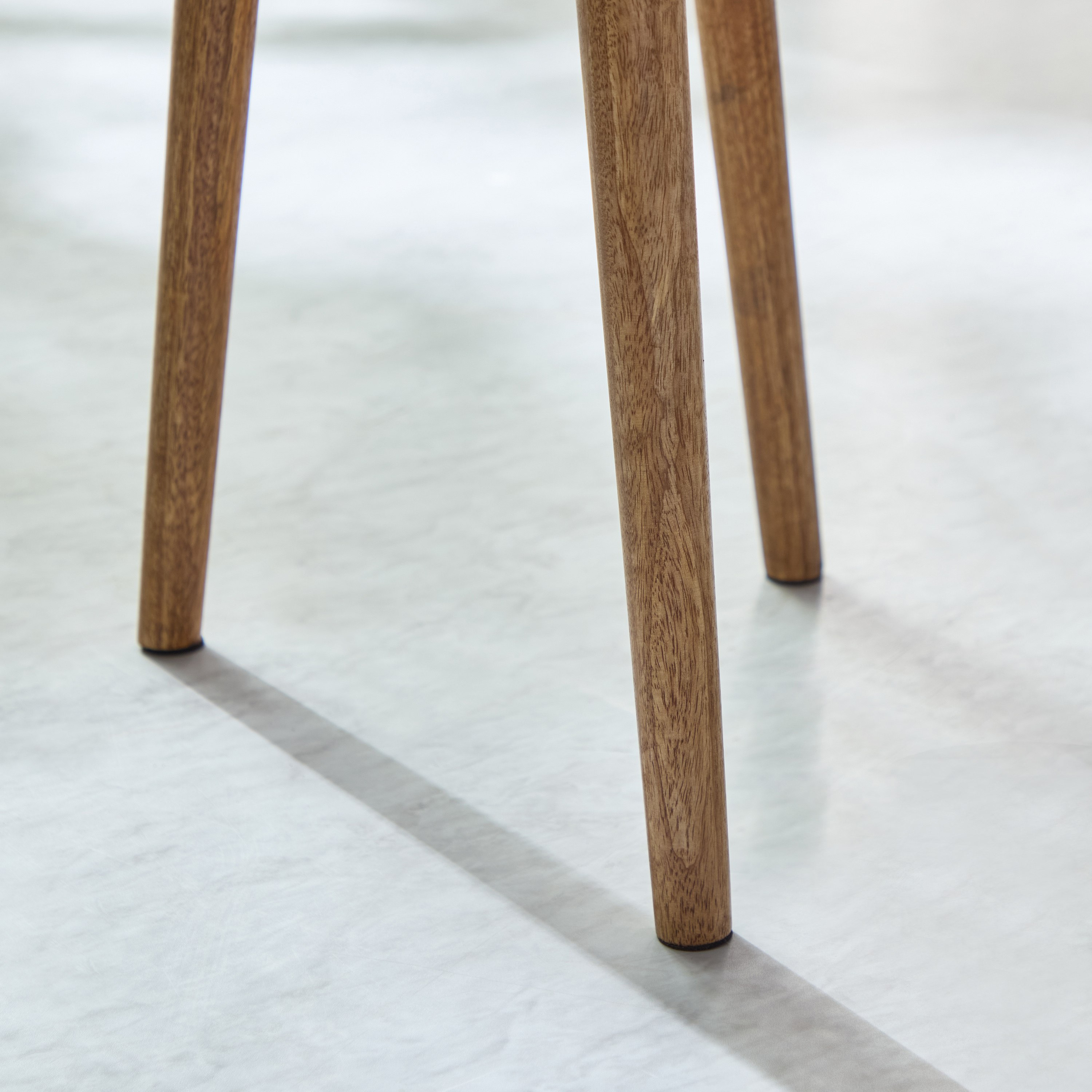 طاولة جانبية بيضاوية من الخشب الصلب - موريا من فيندرا-hbxfurniture-livingroom-endtables-image-5