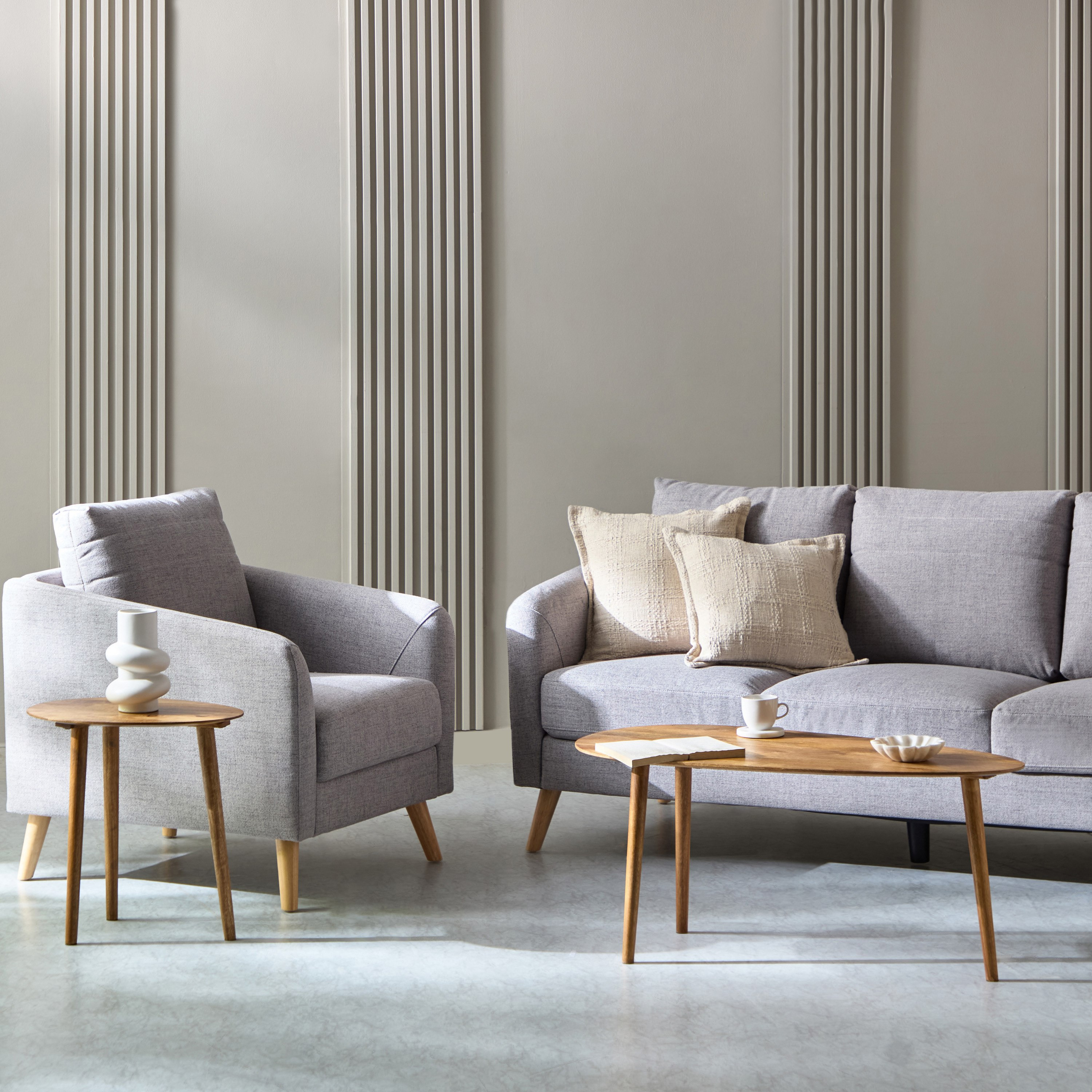 طاولة جانبية بيضاوية من الخشب الصلب - موريا من فيندرا-hbxfurniture-livingroom-endtables-image-6