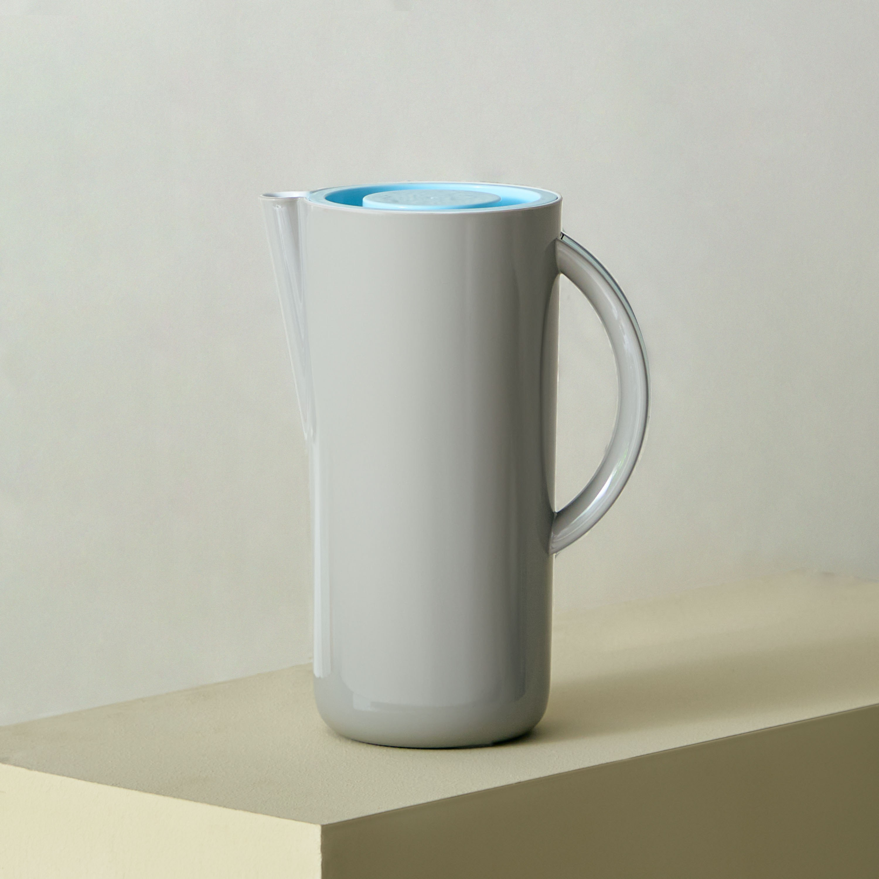 إبريق بلونين من فيوجن سينس - 1.6 لتر-hbxhomeware-diningandtabletop-jugs-image-1