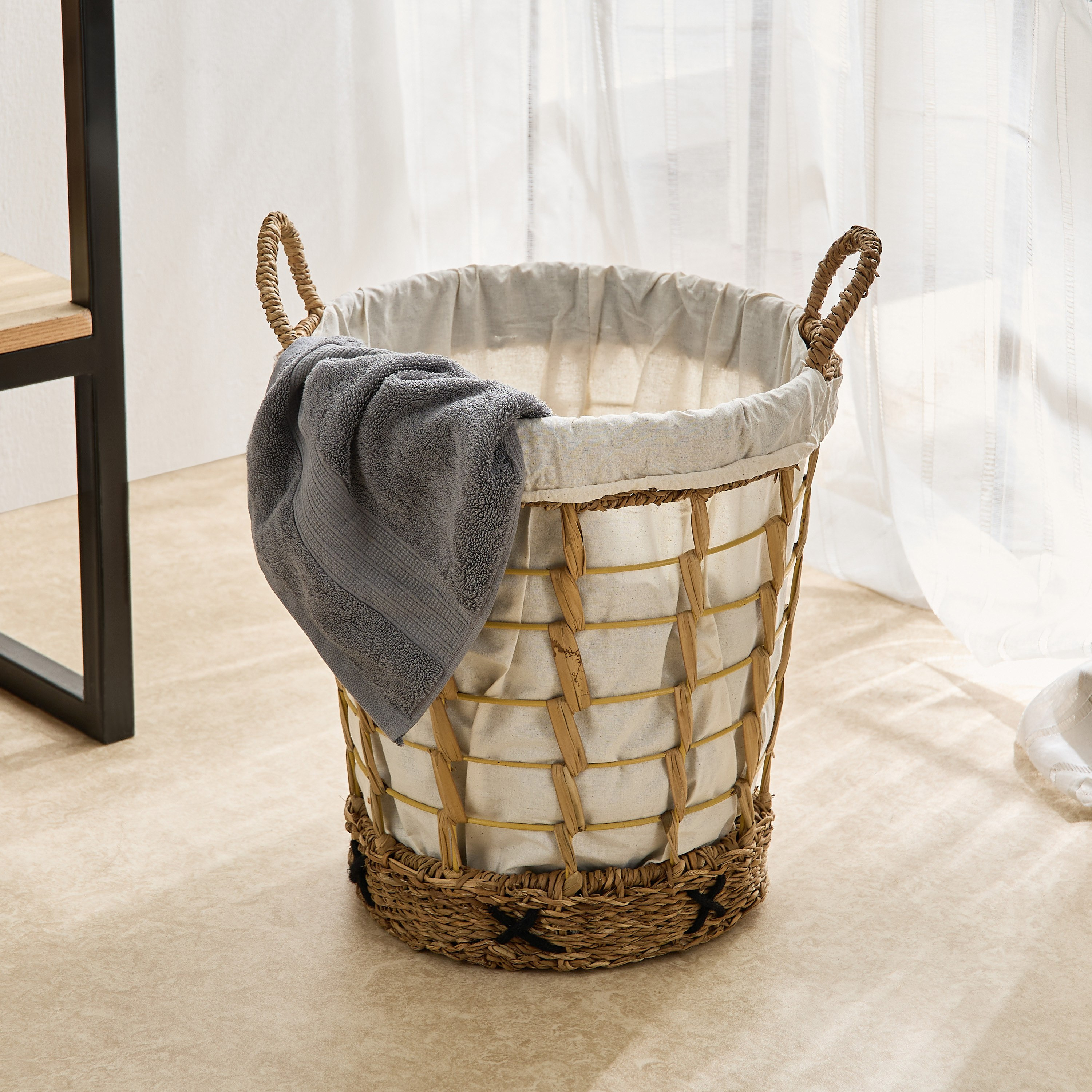 سلة غسيل ستيتش من ناتورالوم - 40x43 سم-hbxbathroom-bathroomstorage-laundryhampers-image-1