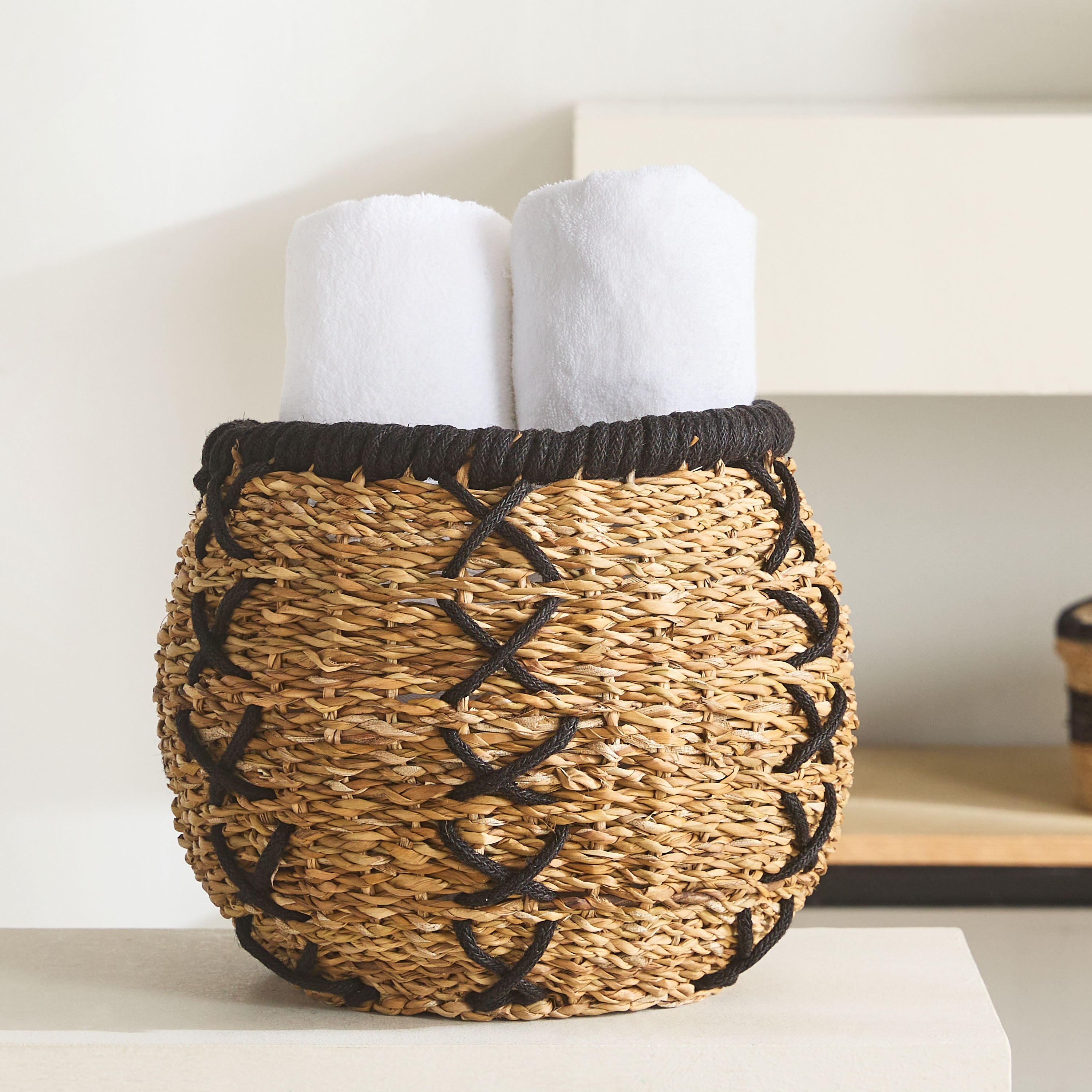 سلة تخزين متعددة الاستخدامات من ناتشورالوم ستيتش - 28x26 سم-hbxbedroom-bedroomaccessories-bedroomstorage-image-1