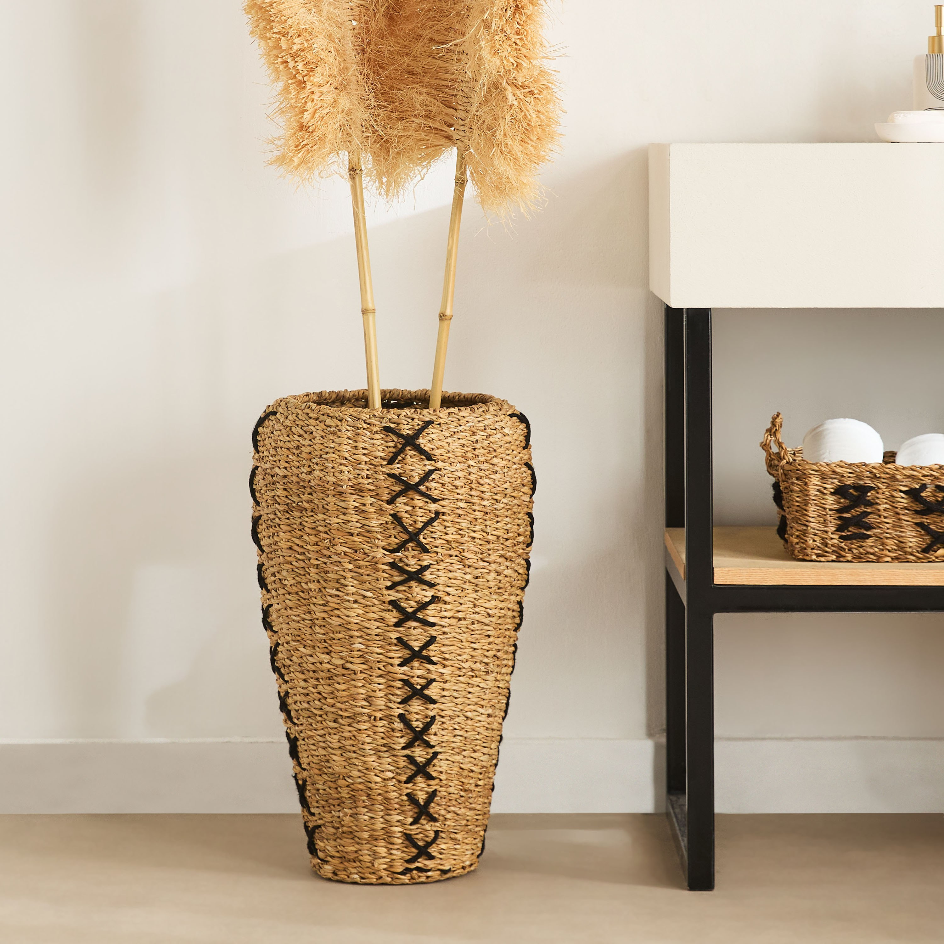 Naturaloom Sea Grass Conical Vase - 25x32x55 cm-hbxbedroom-decorandaccessories-vases-image-1
