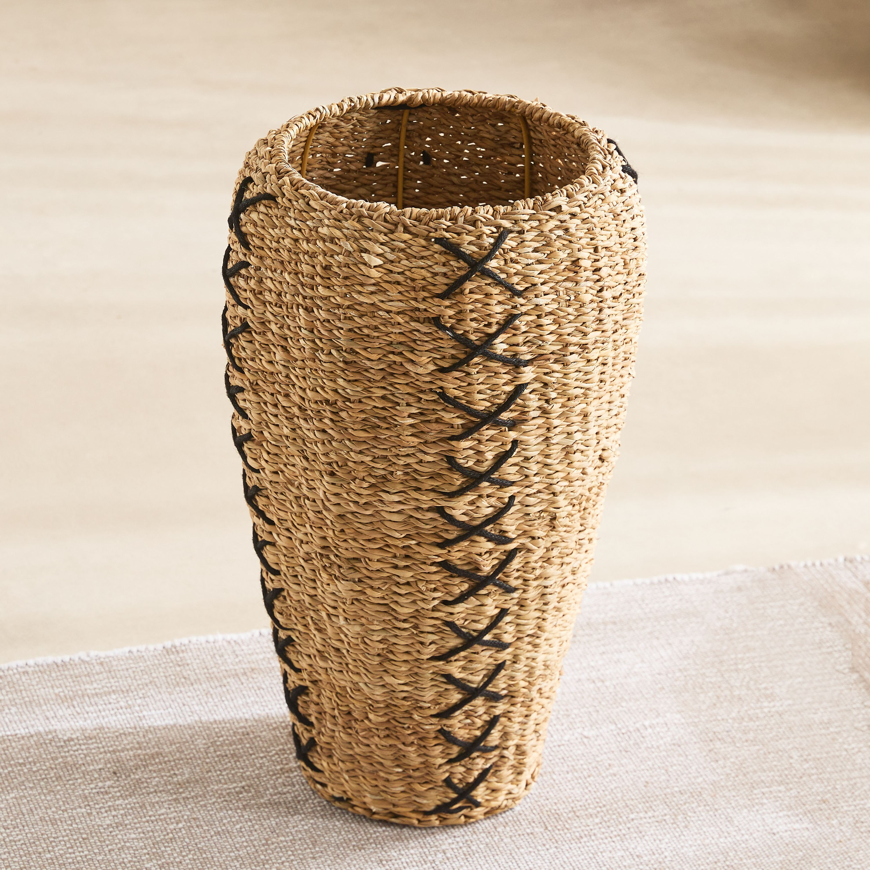 Naturaloom Sea Grass Conical Vase - 25x32x55 cm-hbxbedroom-decorandaccessories-vases-image-2