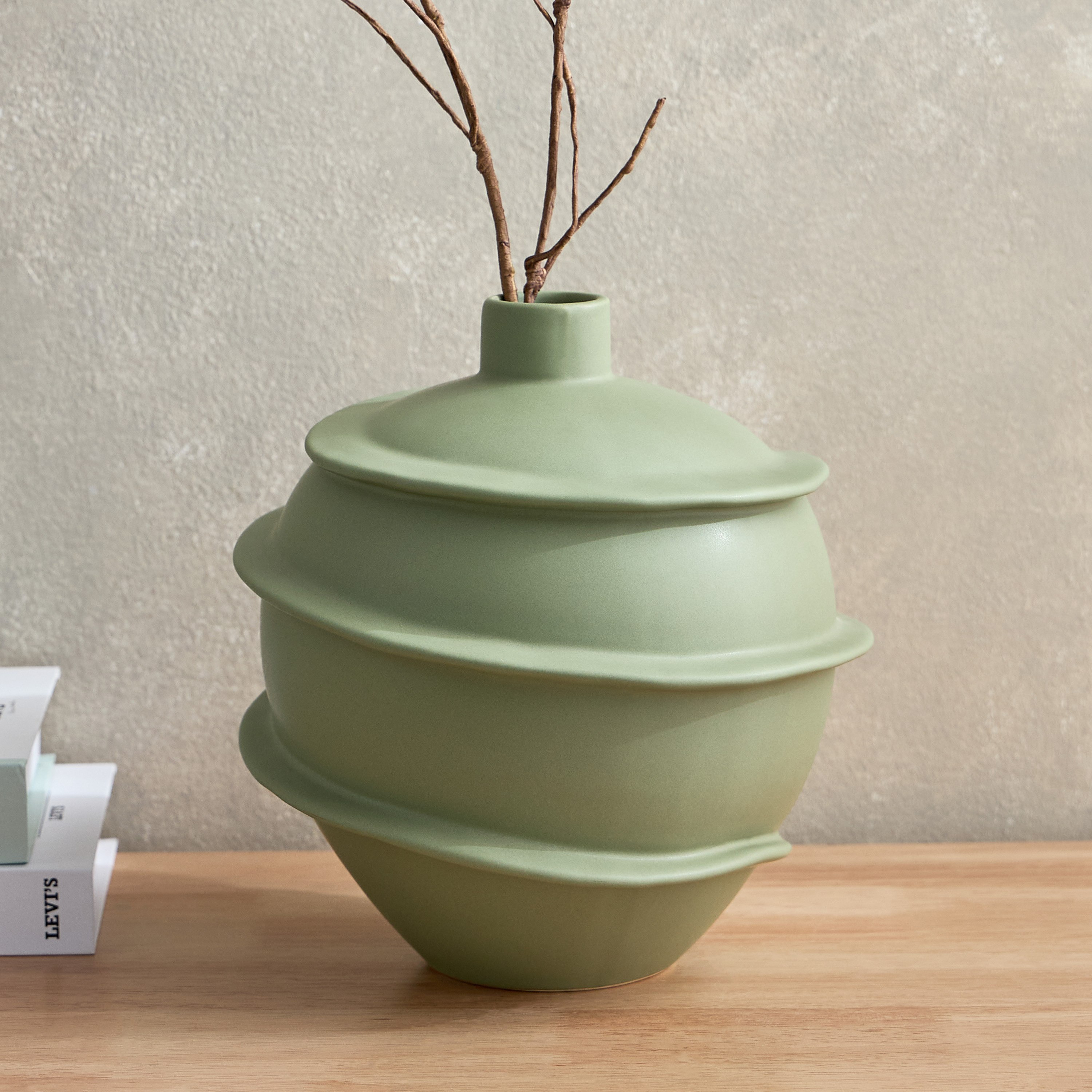 مزهرية سيراميك من كامبريا- 21.3x21.3x22.5 سم-hbxbedroom-decorandaccessories-vases-image-1