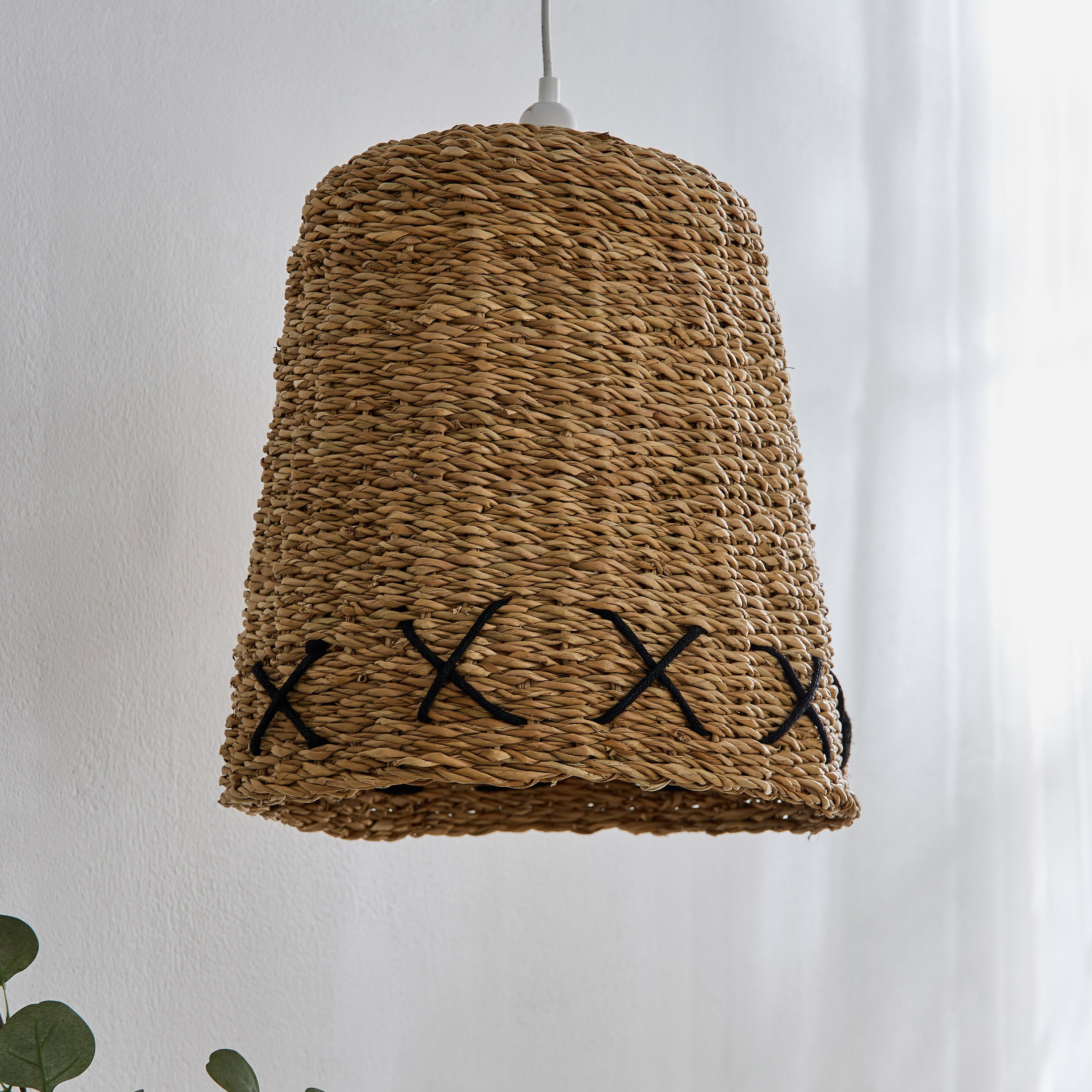 غطاء مصباح روطان من ناتورالوم - 37x37x38 سم-hbxhomeware-hbxdecorandfurnishings-image-1