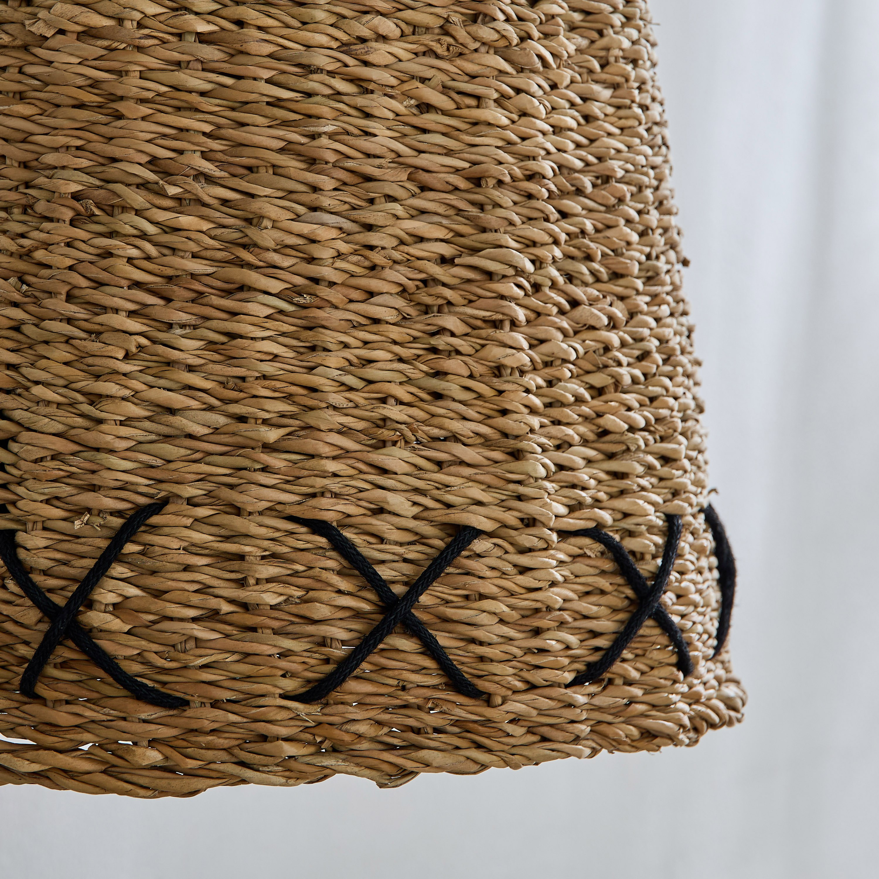 غطاء مصباح روطان من ناتورالوم - 37x37x38 سم-hbxhomeware-hbxdecorandfurnishings-image-2