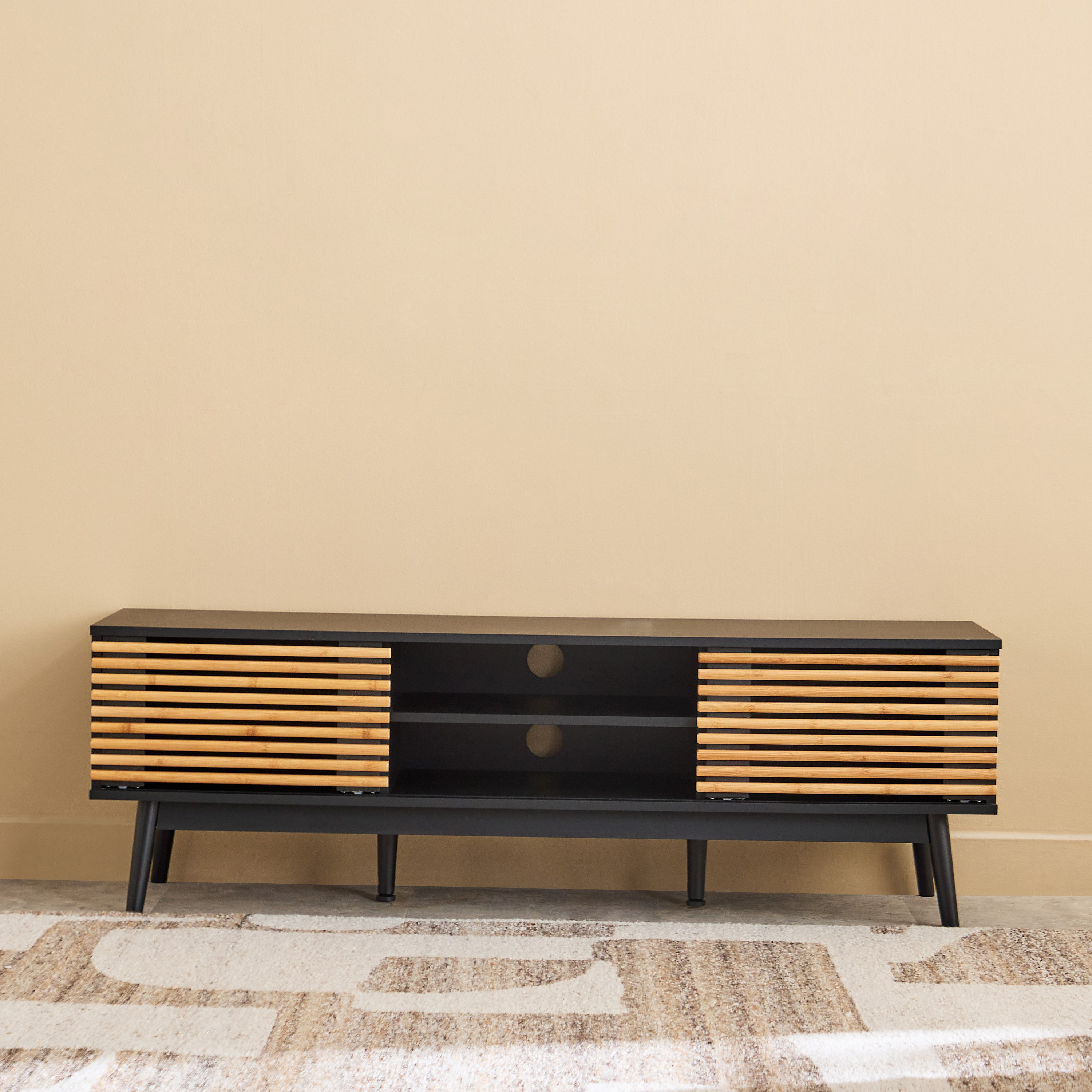 وحدة تلفزيون حتى 55 بوصة 1.4 متر من فرينسو-hbxlivingroom-mediaunitsandstorage-tvunits-image-2