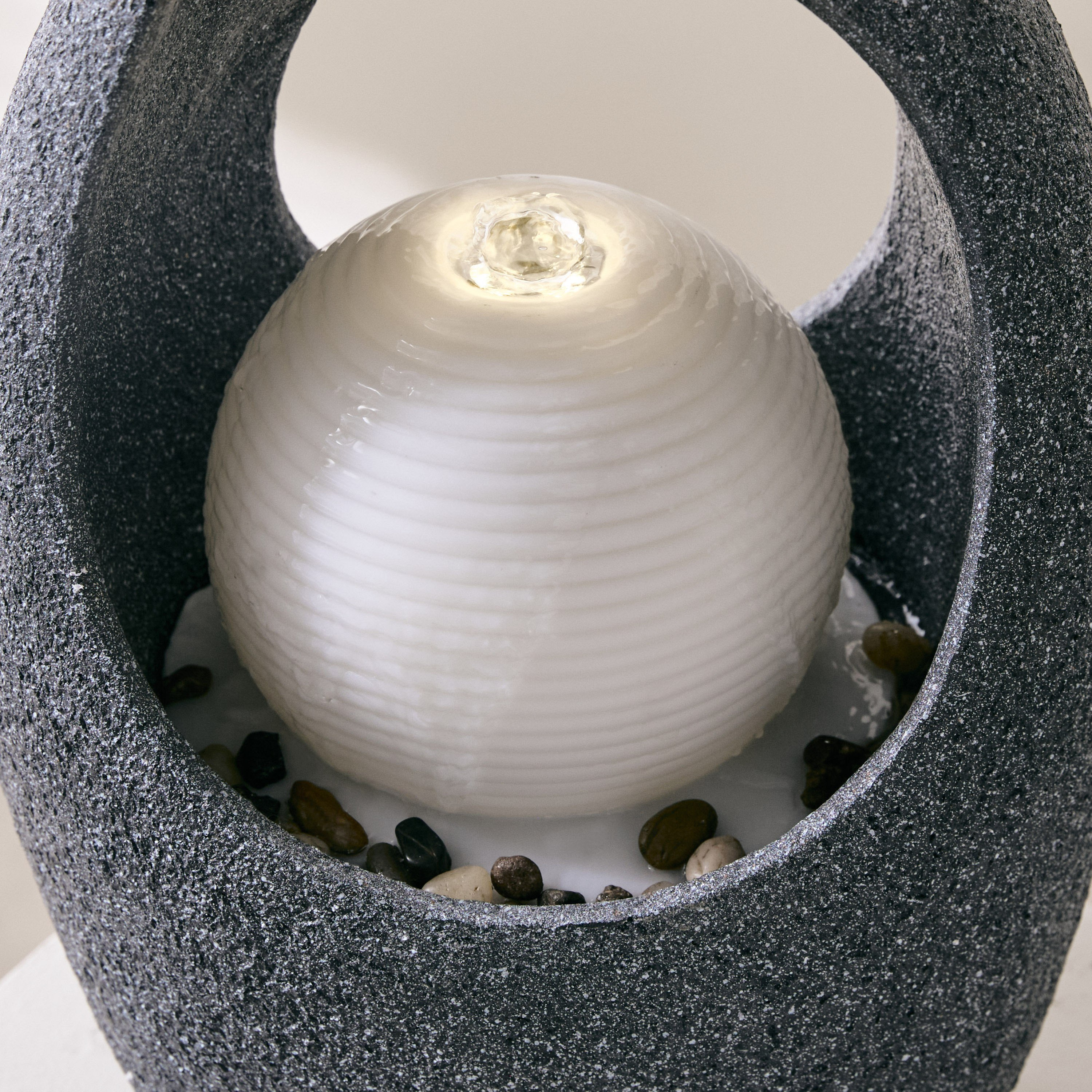 نافورة بإضاءة إل إي دي مستديرة مودرن من بيلين - 27x20x49 سم-hbxhomeware-gardenandoutdoor-outdoorfountain-image-3