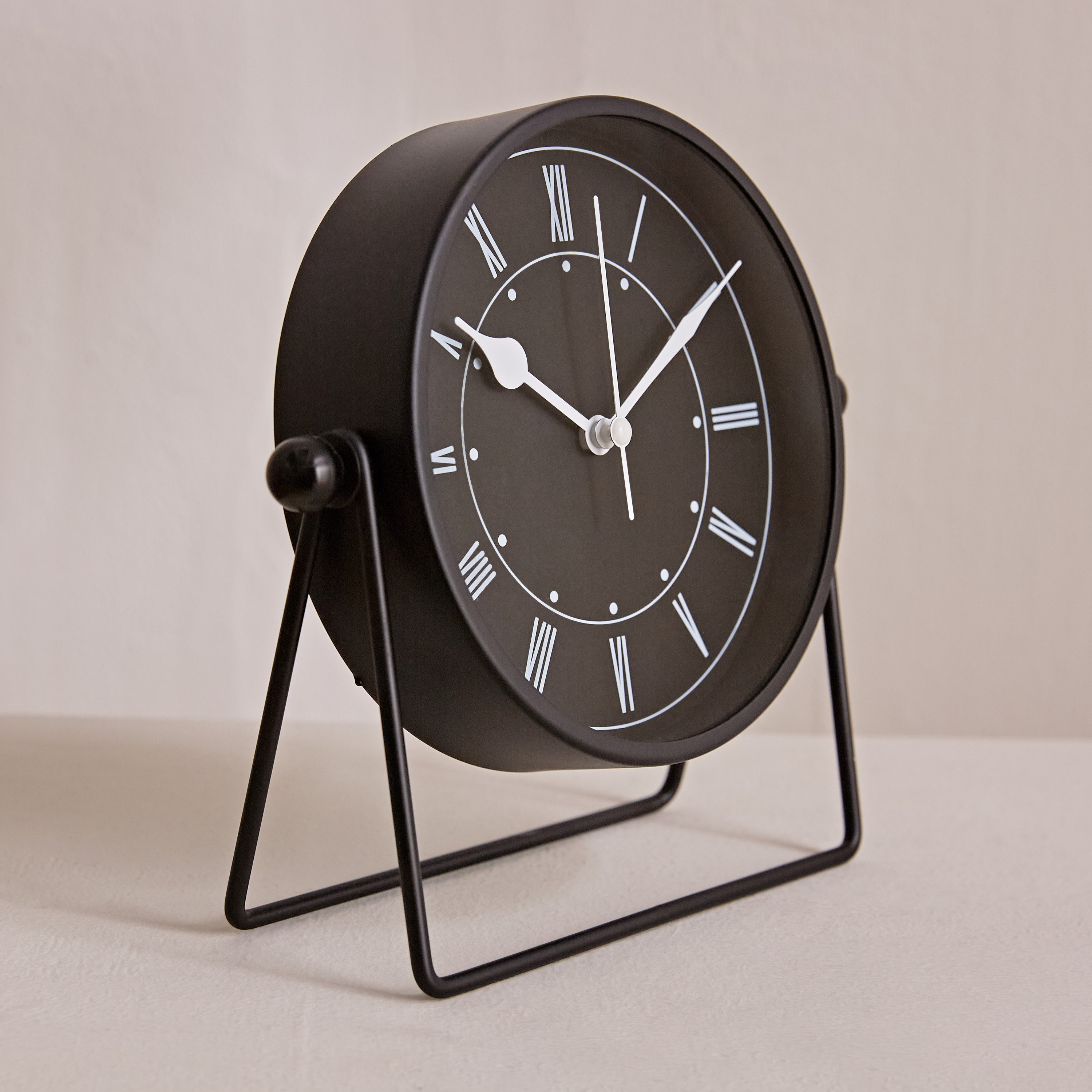 ساعة طاولة ألمونيوم من ماسون - 19.5x6.5x18.5 سم-hbxdiningroom-decorandaccessories-clocks-image-1