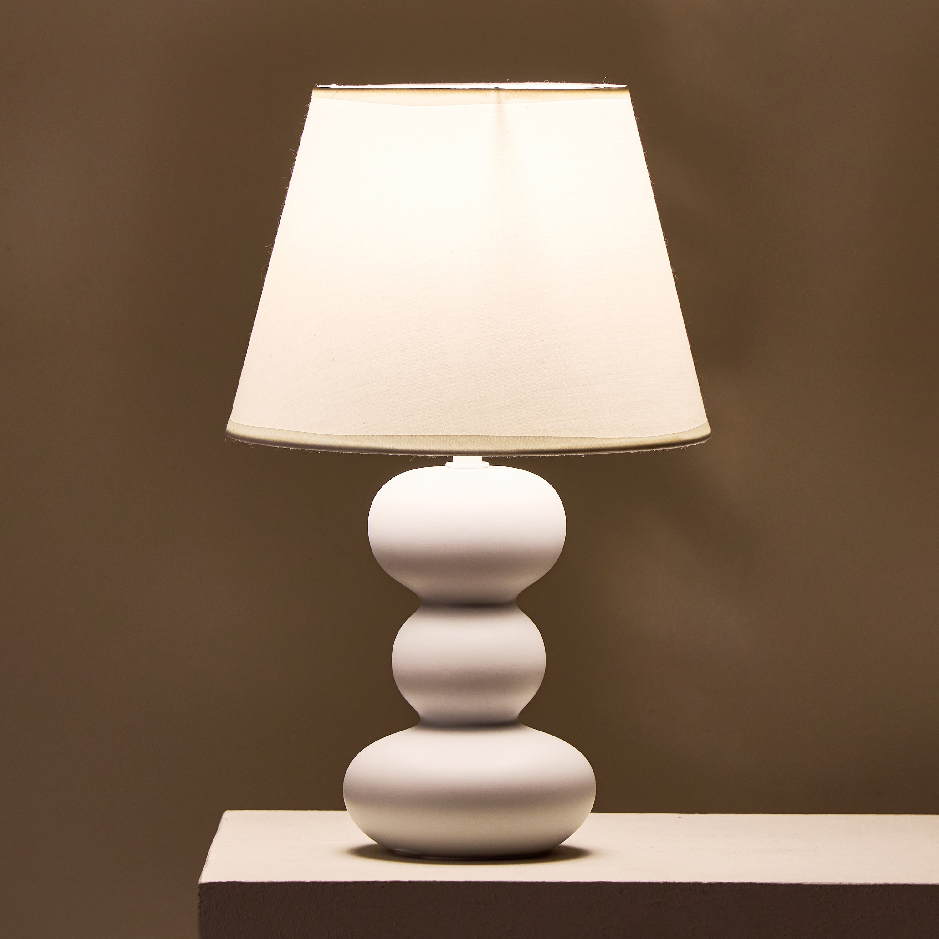 مصباح طاولة سيراميك من أليكس - 22x22x35 سم-PROMO_HB_AE_B1G1_250925-image-2