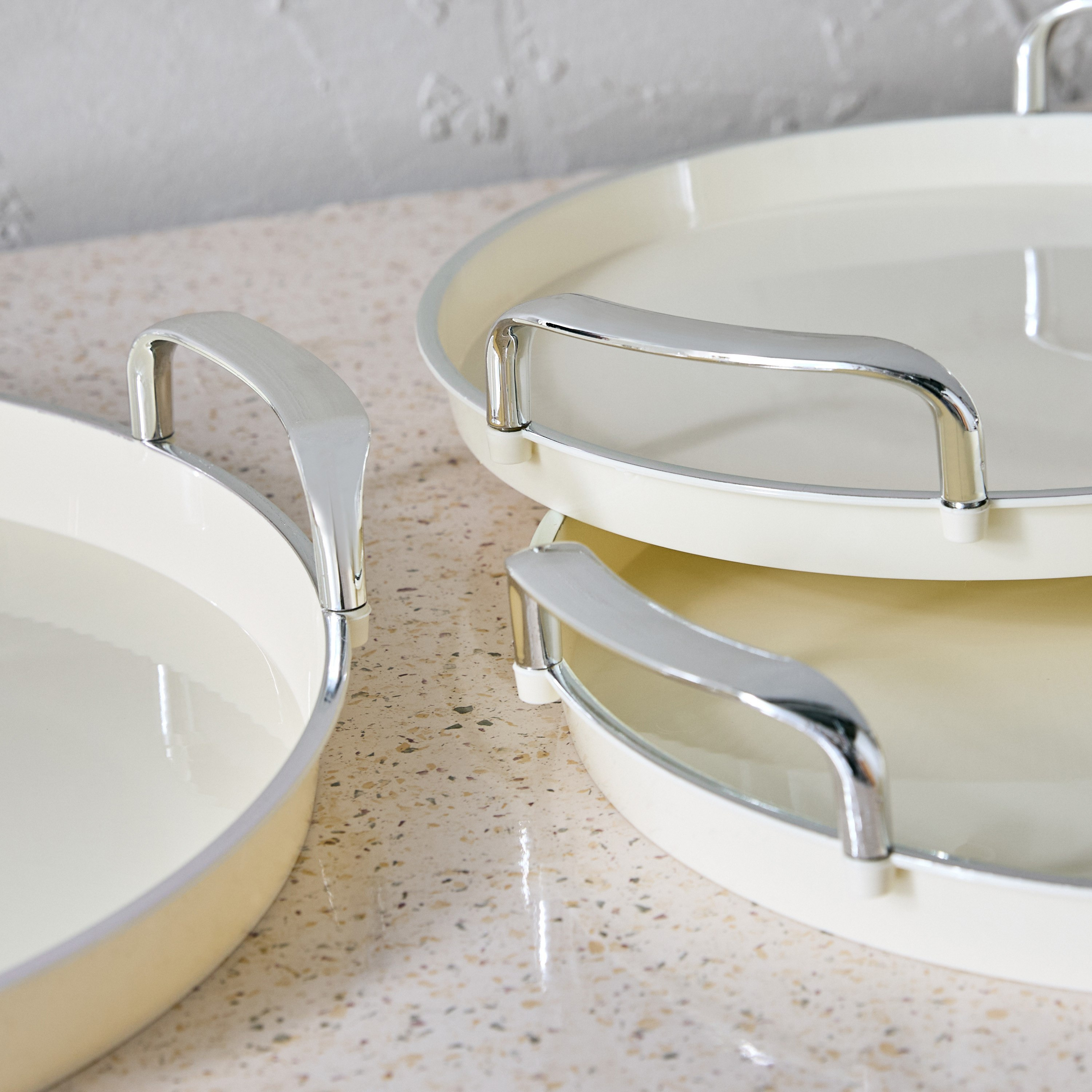 Orion Round Tray with Handle - Set of 3-hbxhomeware-hbxkitchen-image-3