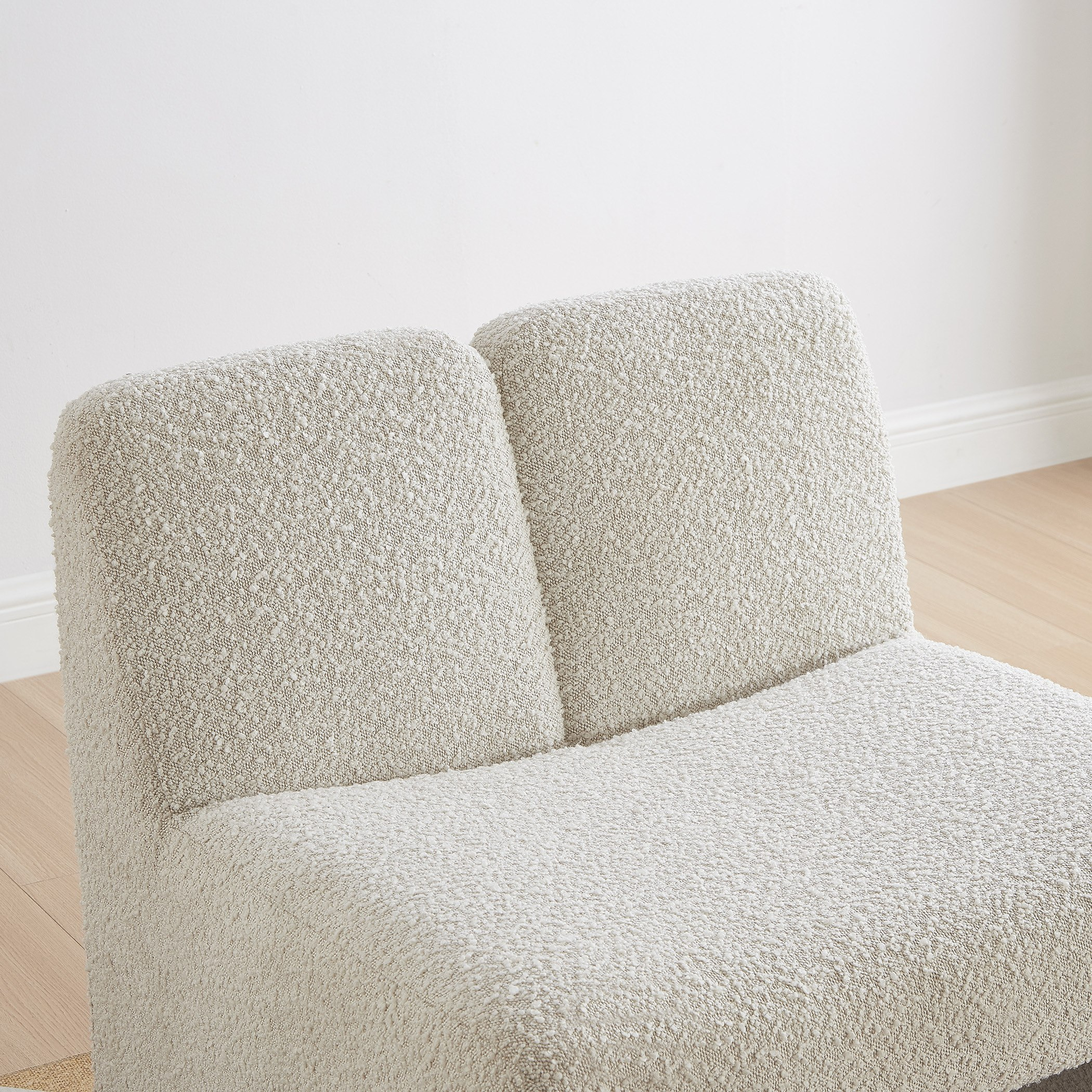 كرسي قماش فردي من أولسبرج-hbxlivingroom-sofasandarmchairs-easychairs-image-3
