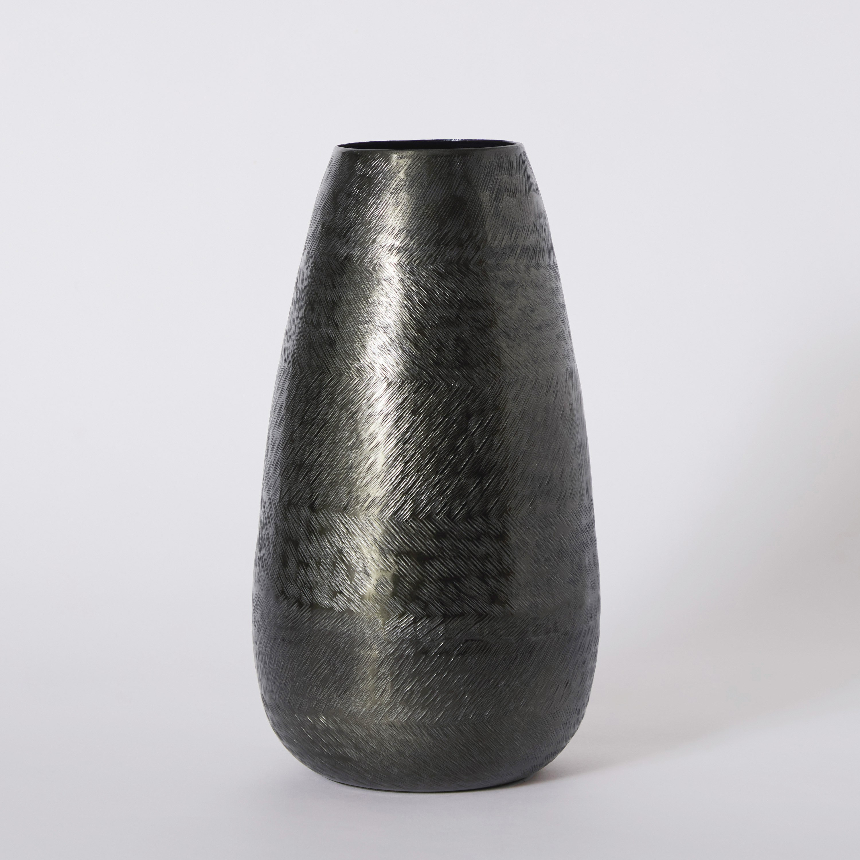 Litt Aluminium Zig Zag Etched Drop Vase - 16x16x31 cm-hbxbedroom-decorandaccessories-vases-image-5