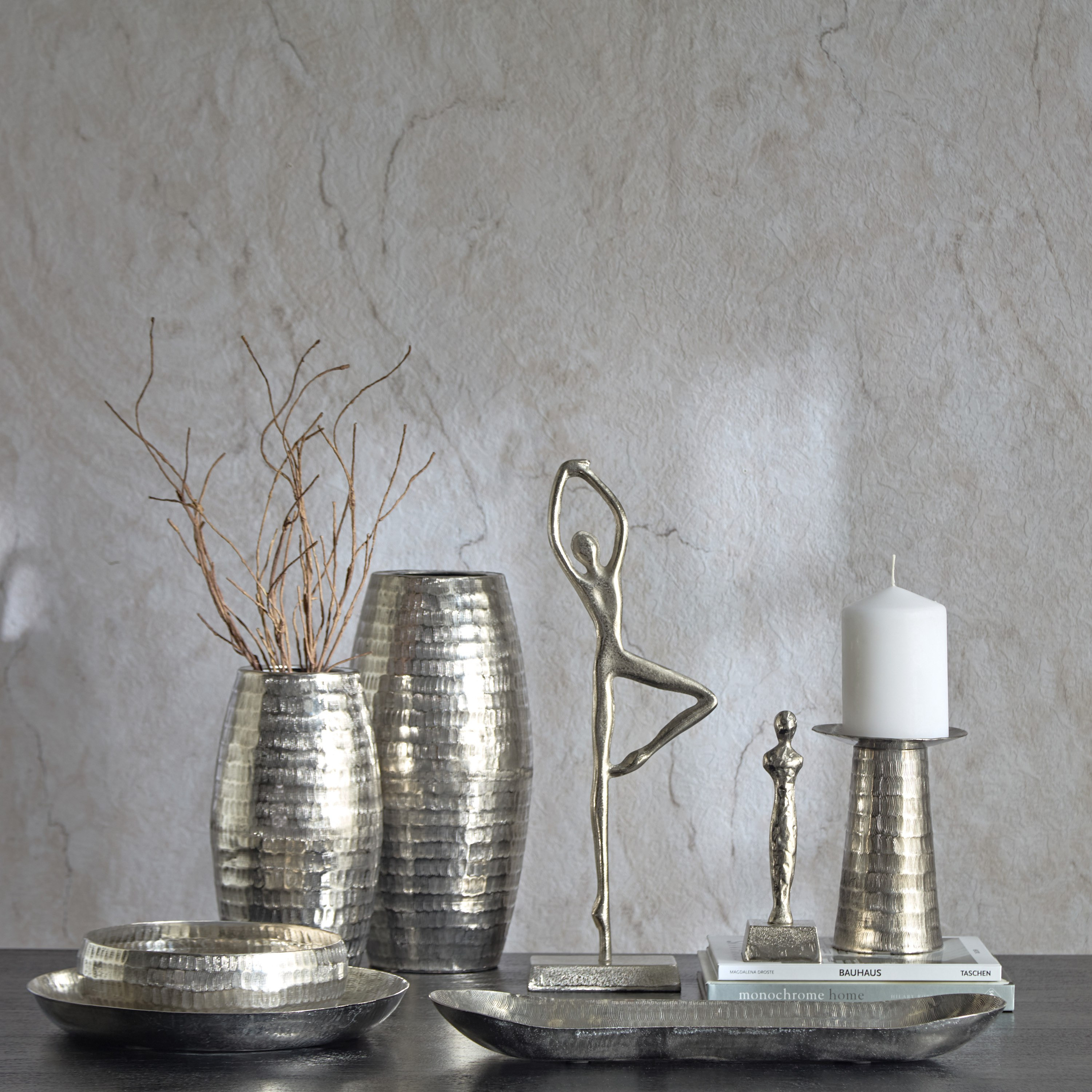 Litt Aluminium Slim Figurine - 15x8x51 cm-hbxhomeware-homedecor-figurinesandornaments-image-4