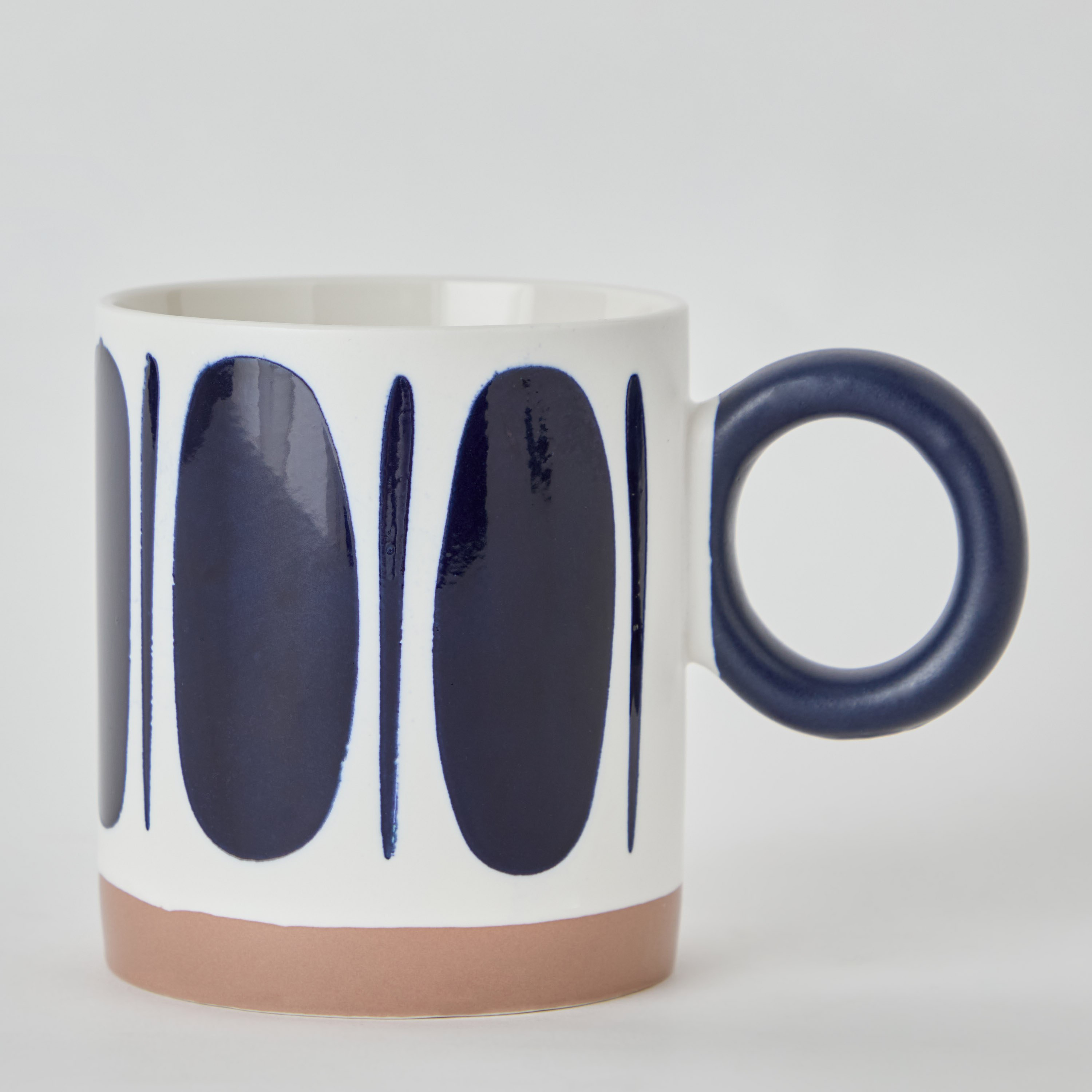 مج بقعر زجاجي أكسيس من إيبوني- 400 مل-hbxhomeware-diningandtabletop-coffeeandteasets-image-5