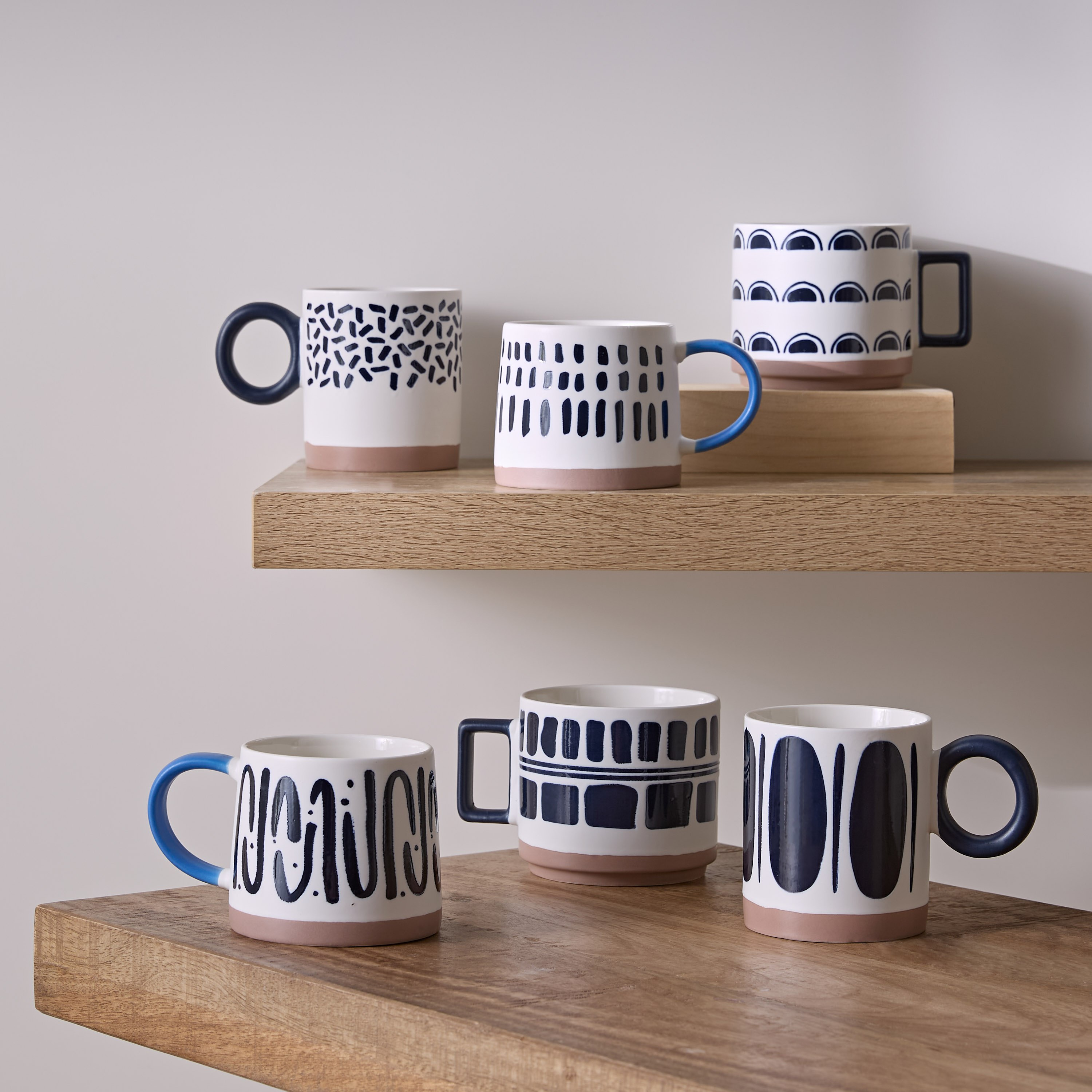 مج مزجج بقعر مغاير كينسي من إبوني- 400 مل-hbxhomeware-diningandtabletop-coffeeandteasets-image-4