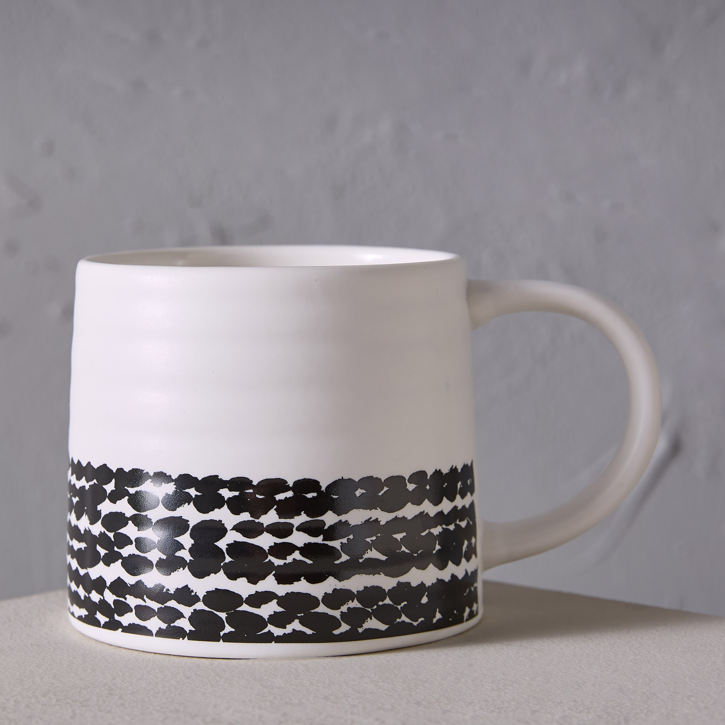 Ebony Tulum Mug - 400 ml-hbxhomeware-hbxkitchen-image-1