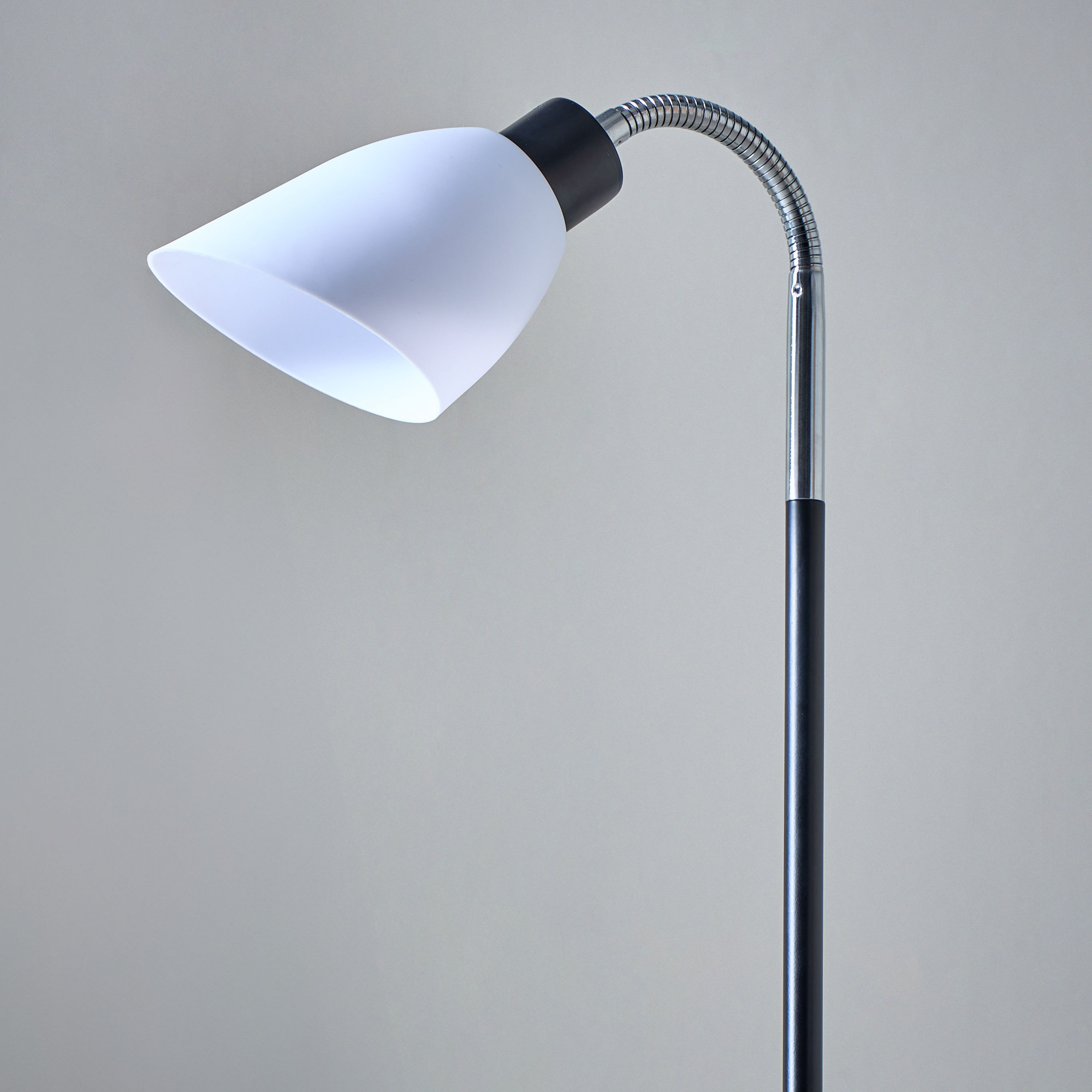 مصباح أرضي معدني E27 بغطاء من بليز - 22x145 سم-hbxhomeware-hbxlivingroom-image-3